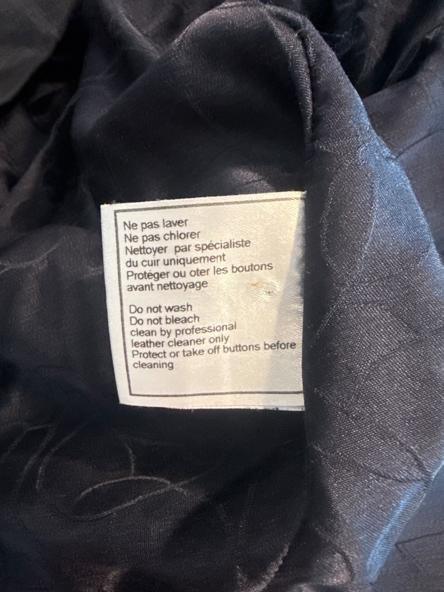 Chanel Chanel Navy Suede Goat Skin Jacket W/Silk Lining Size 42 Mad Size S / US 4 / IT 40 - 2 Thumbnail