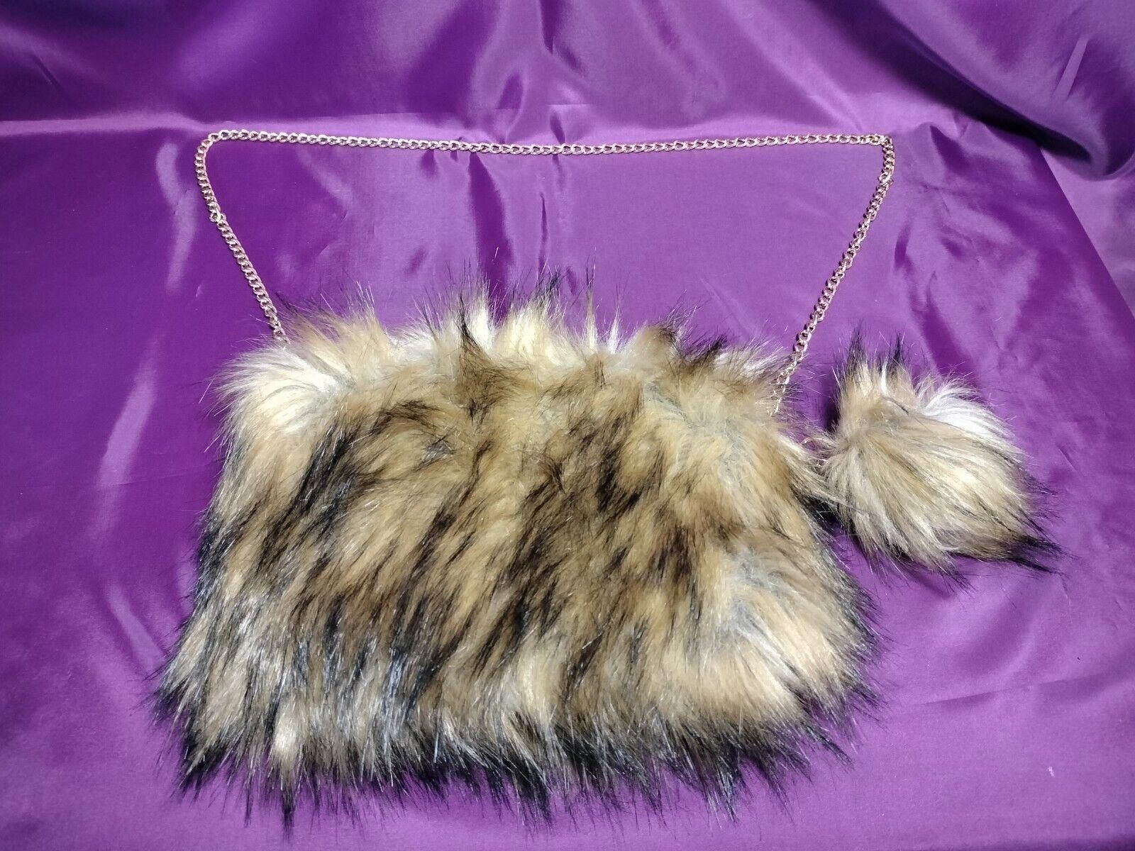 Designer Dog Style Faux Fur Purse Size ONE SIZE - 2 Thumbnail