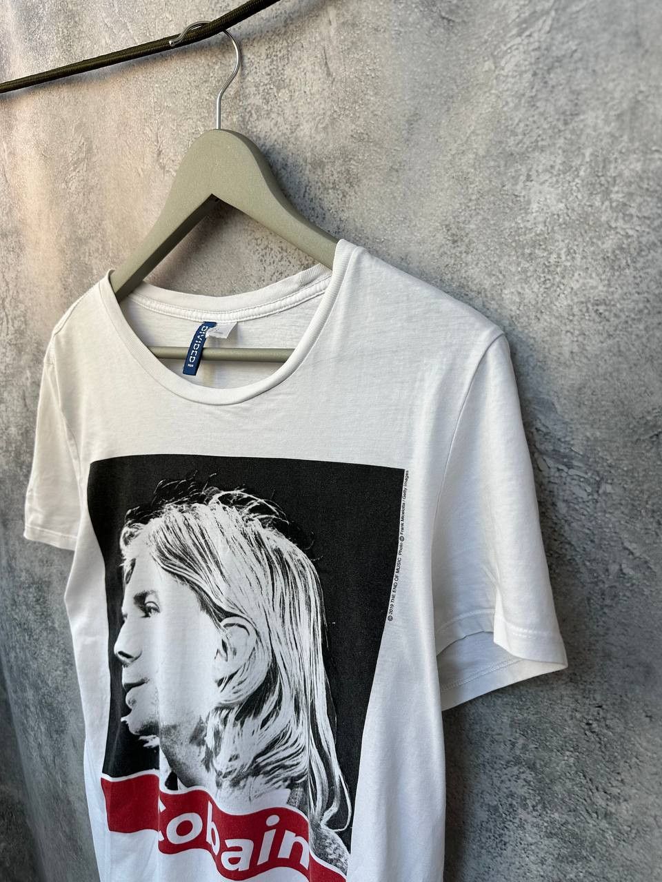 Band Tees Kurt Cobain The End Of Music T-Shirt (c) Frank Micelotta Size US S / EU 44-46 / 1 - 6 Thumbnail