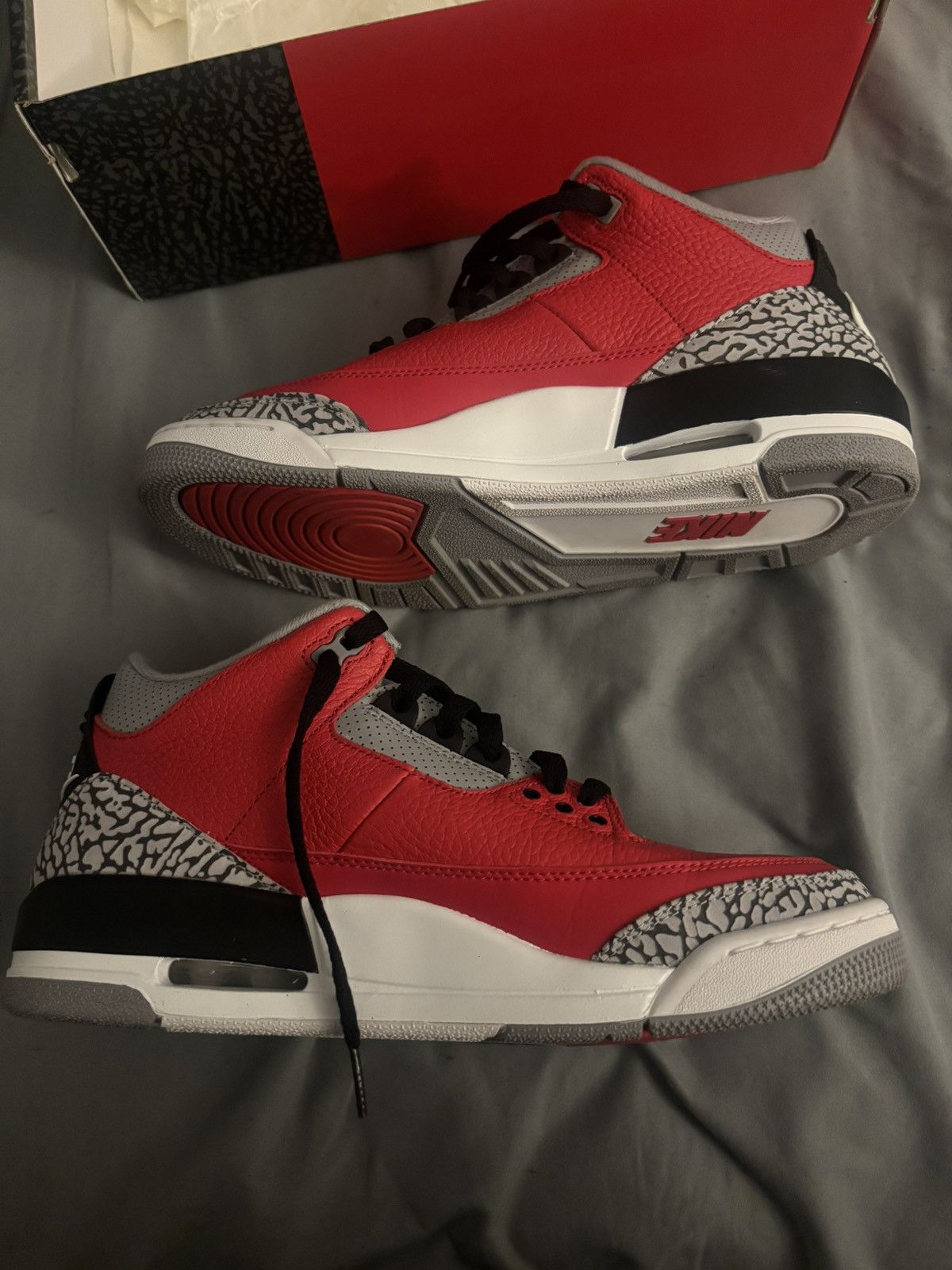 Jordan Brand Jordan 3 Retro SE “Unite” Size US 9.5 / EU 42-43 - 3 Thumbnail