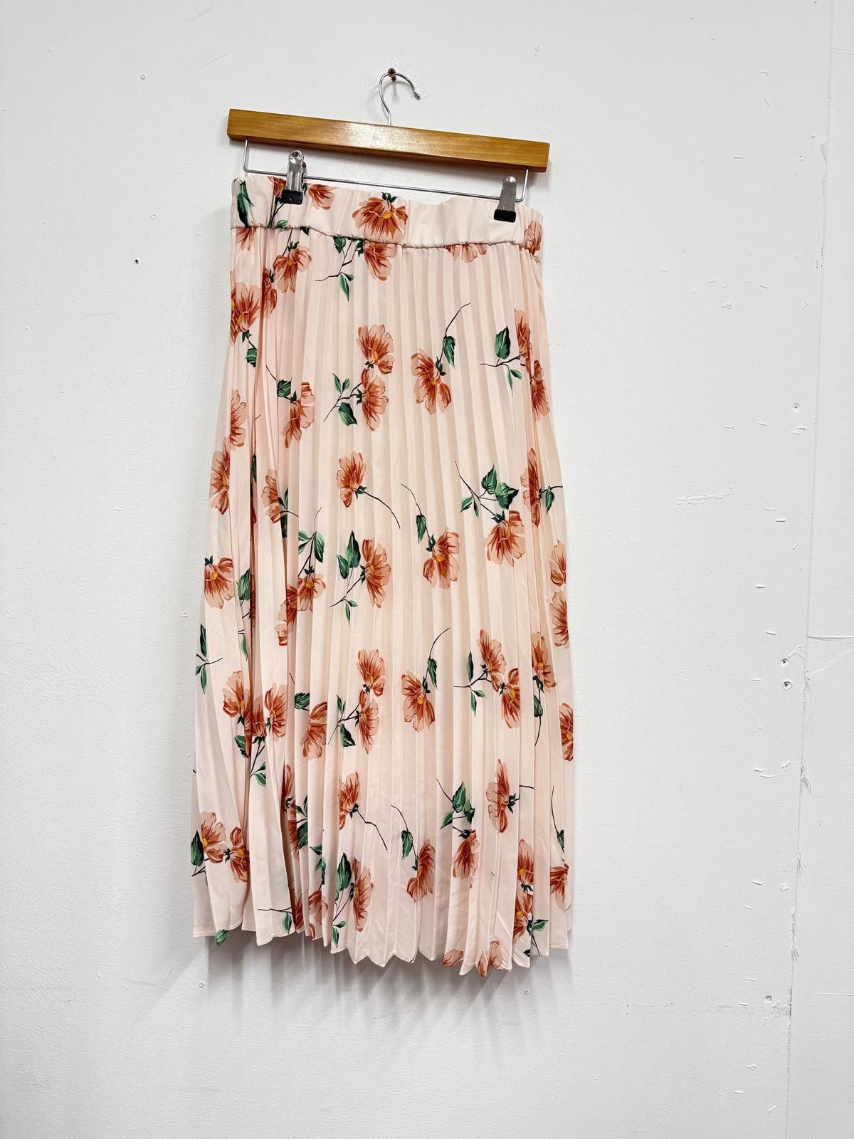 Other Stradivarius Floral Pleated Midi Skirt Size L Size 36" / US 14 / IT 50 - 3 Thumbnail