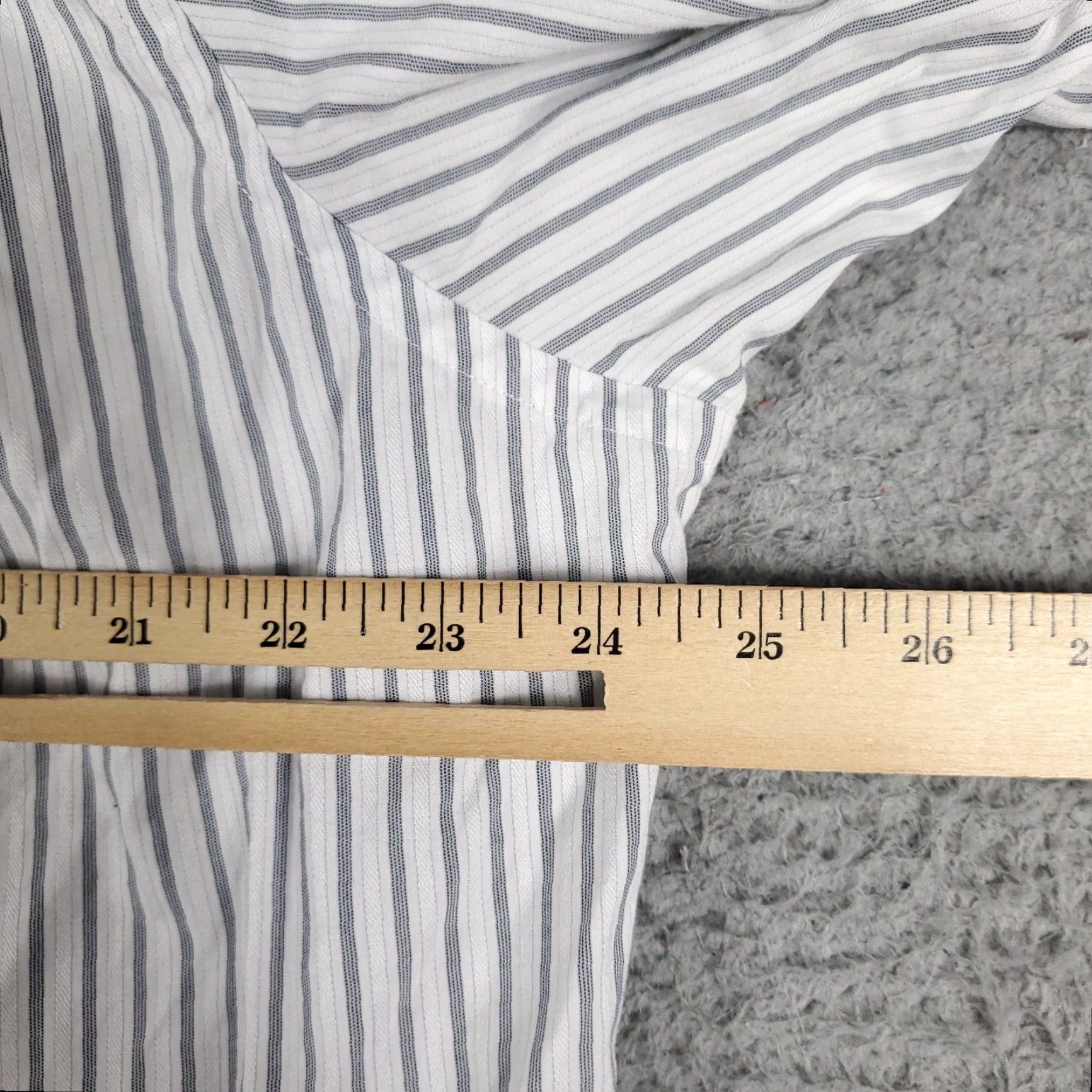 Tommy Bahama Tommy Bahama Shirt Mens 16.5 Gray White Striped Dress Button Up Long Sleeve Shirt Adult Regular Cotton 100% Vintage: No Size 42R - 6 Thumbnail