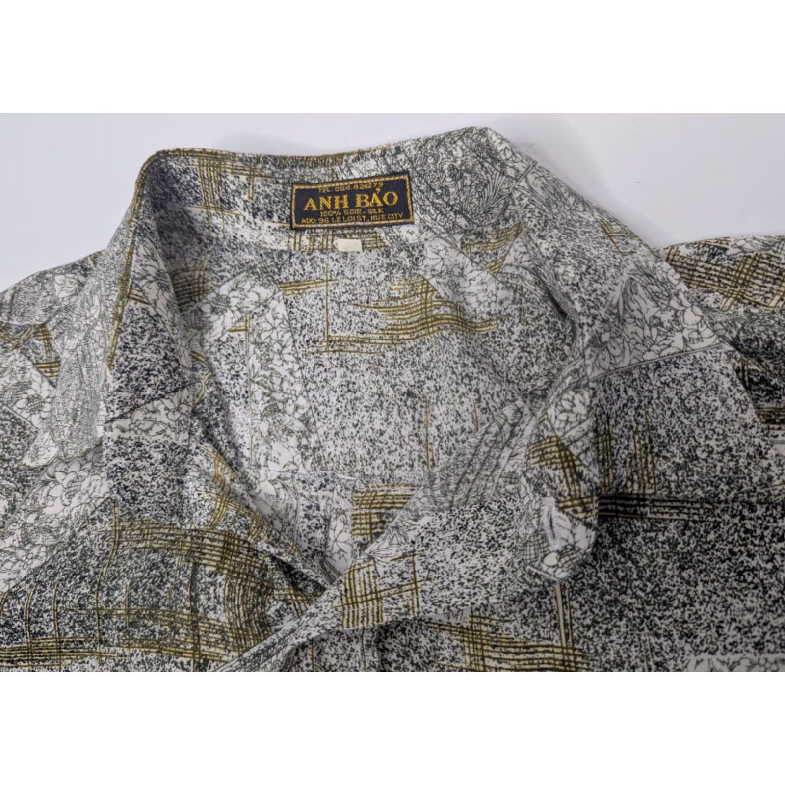 Vintage ANH BAO Silk Button Shirt Short Sleeve Abstract Geometic Size Mens L Beachy Shirt (Button-Up) Casual Workwear Size US L / EU 52-54 / 3 - 6 Thumbnail