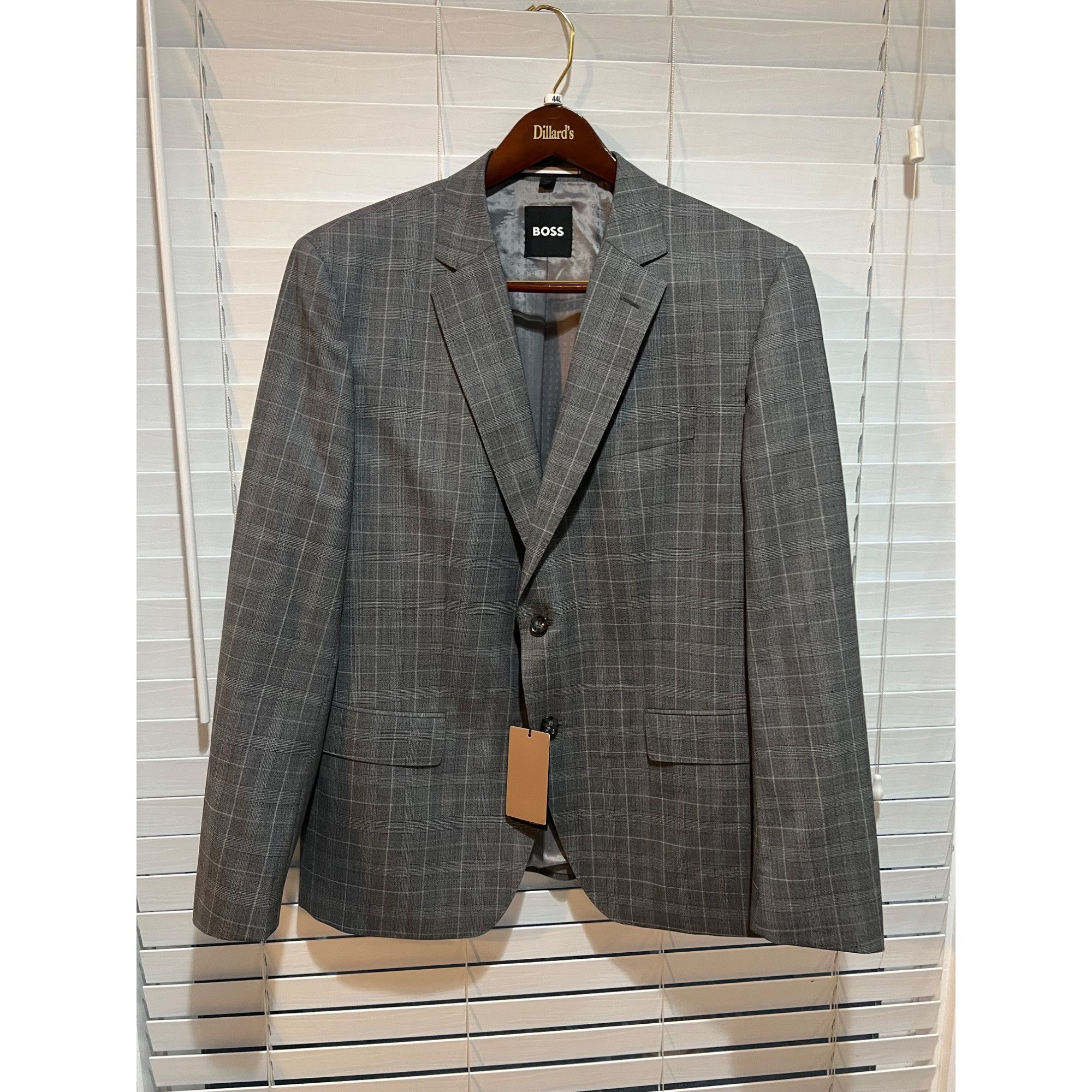 Hugo Boss Hugo Boss Gray Wool Blazer Sport Coat - NWT Size 36R Size 36R - 1 Thumbnail