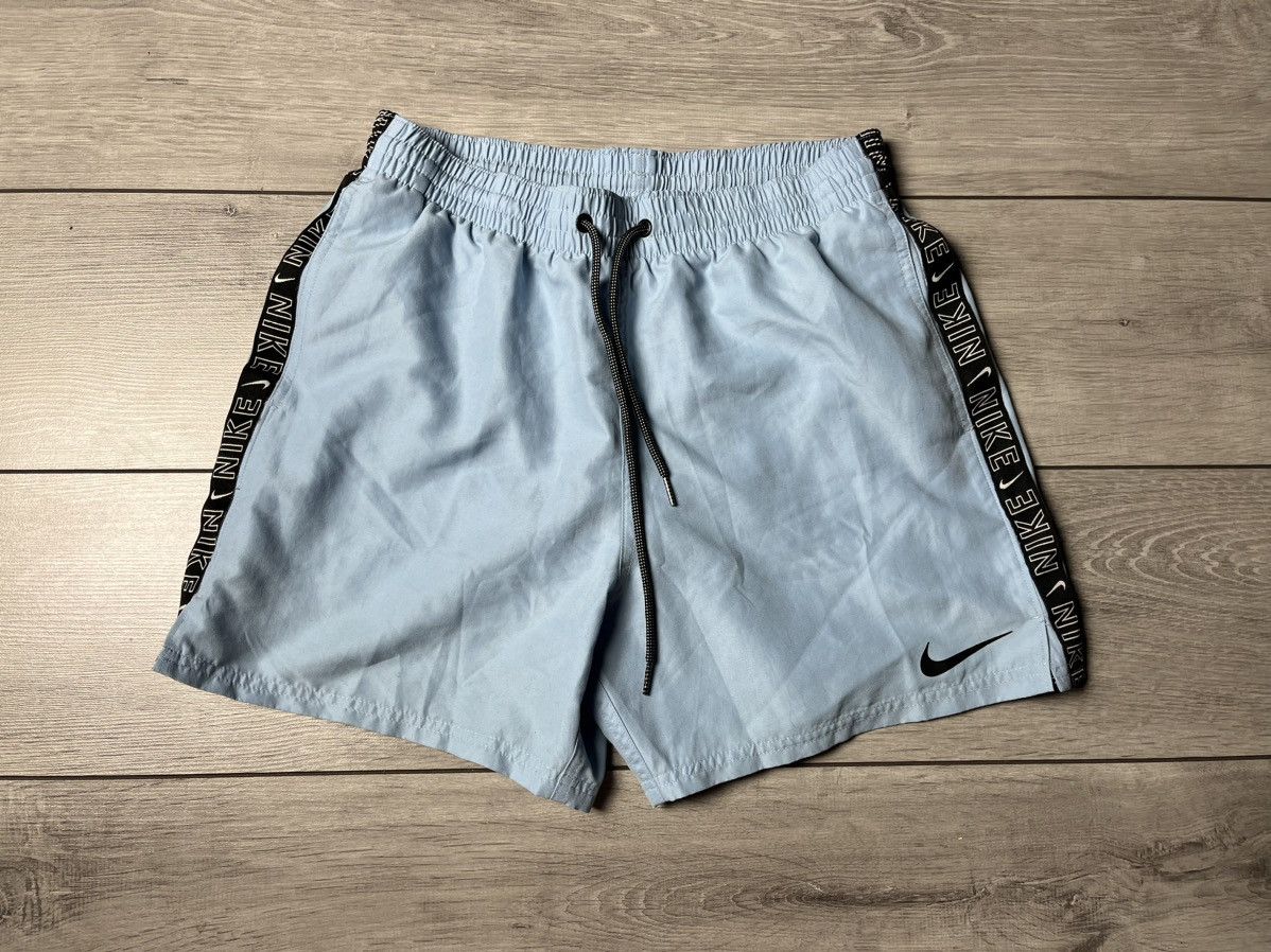 Nike Nike shorts multi-logo size Medium Size US 32 / EU 48 - 1 Thumbnail