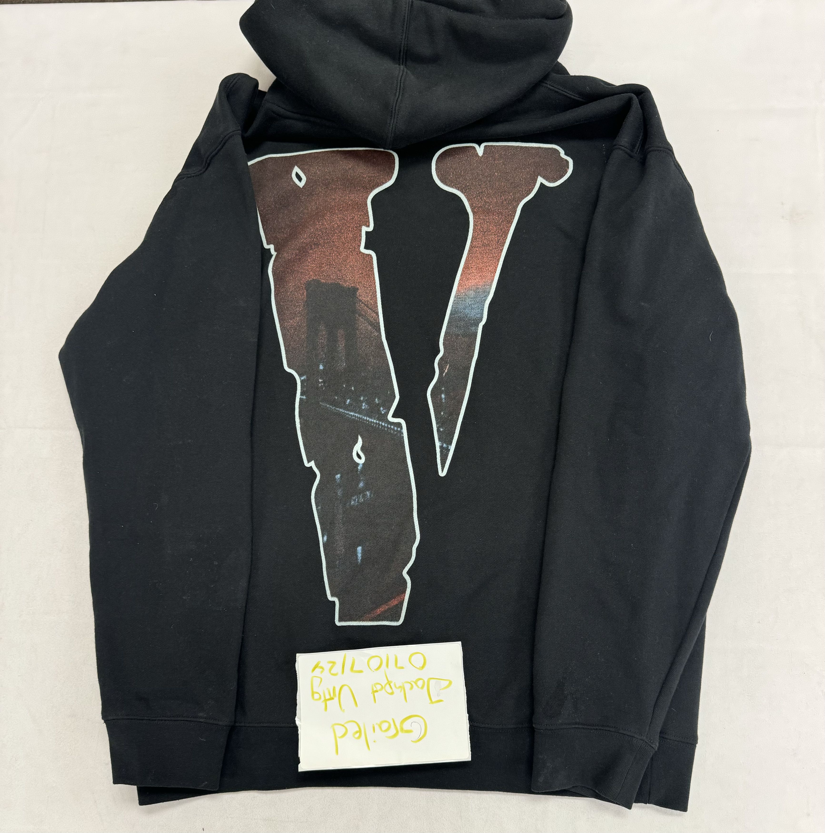 Vlone hoodie grailed sales