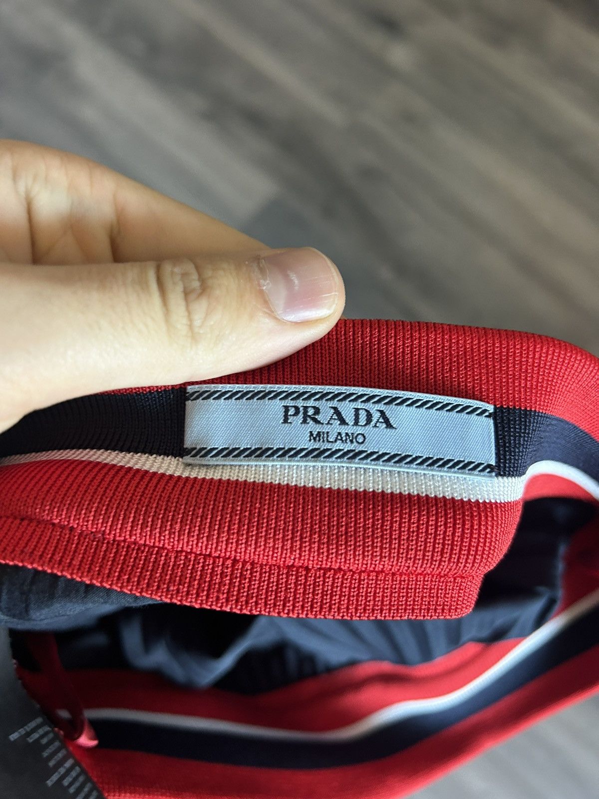 Prada Prada Pleated Midi Skirt with Red/White Elastic Waistband Size 26" / US 2 / IT 38 - 3 Thumbnail