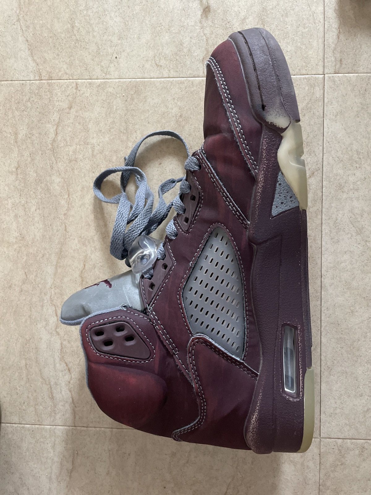 Jordan Brand Air Jordan 5 “Burgundy” 2023 Size US 8.5 / EU 41-42 - 7 Thumbnail