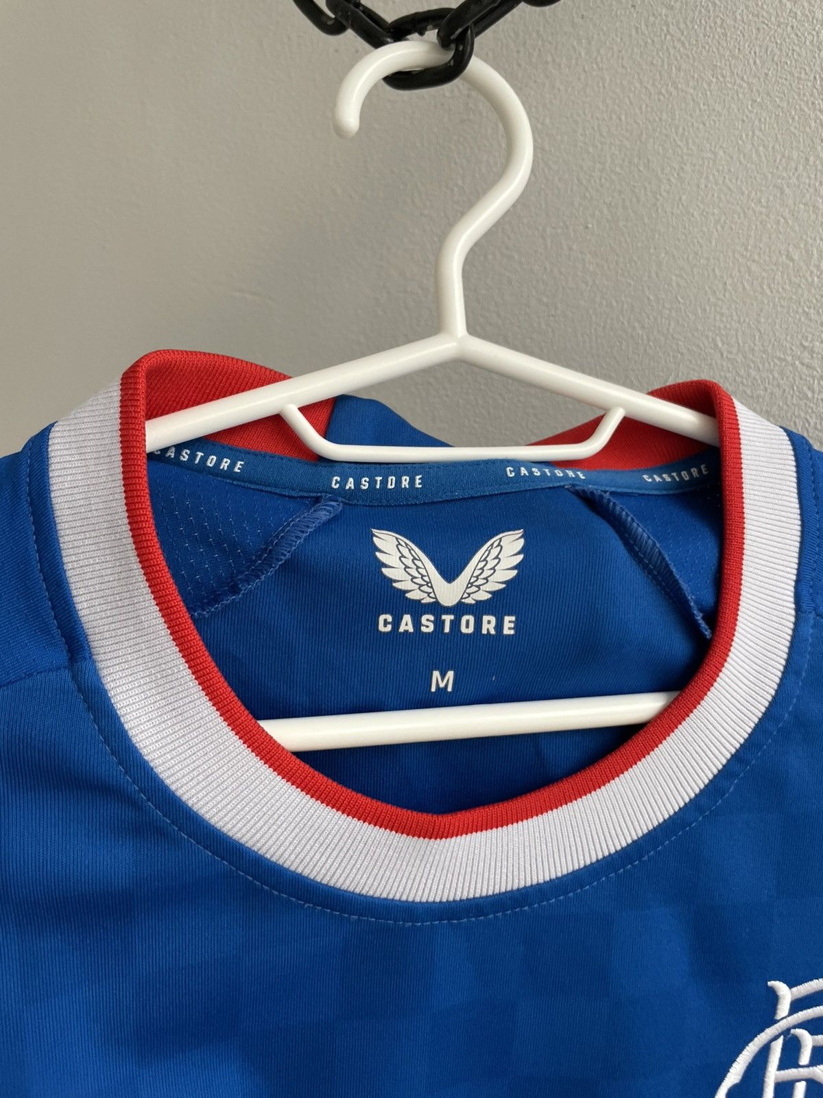 Castore Glasgow Rangers 2022 2023 Home Football Shirt Soccer Jersey Size US M / EU 48-50 / 2 - 10 Thumbnail
