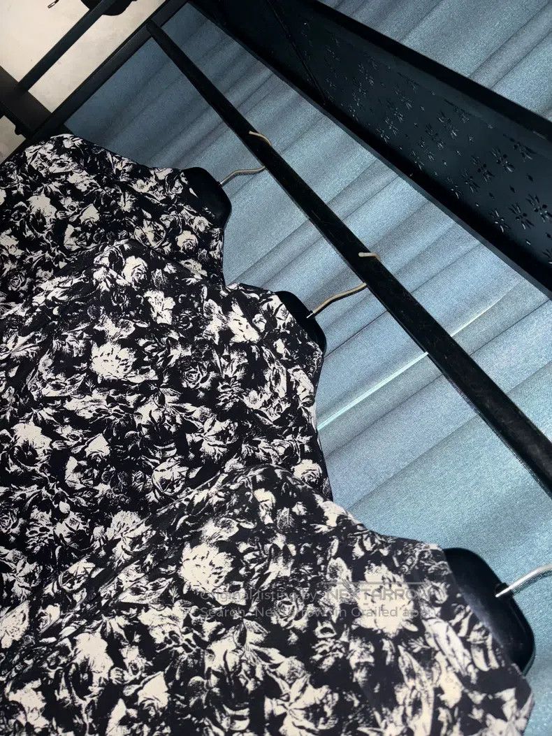 Saint Laurent Paris Saint Laurent Paris size 37 French Rose Shirt Size US M / EU 48-50 / 2 - 3 Thumbnail