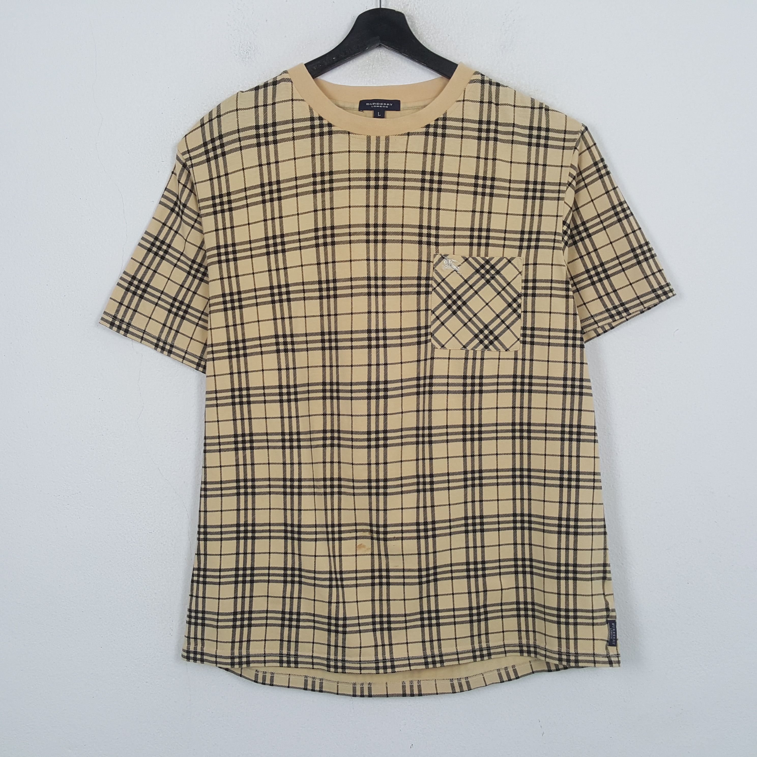 Burberry Burberry London Fashion Brand Custom Art Tshirt C299N55 Size US XL / EU 56 / 4 - 3 Thumbnail