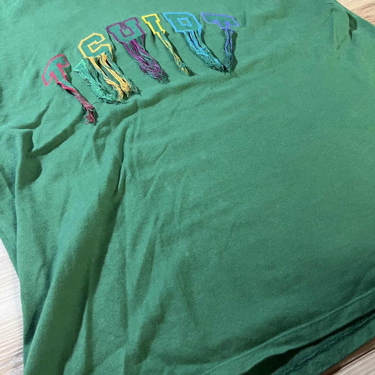 Doublet × Japanese Brand Doublet Frying Fringed Embroidered Green T-Shirt Size US M / EU 48-50 / 2 - 3 Thumbnail