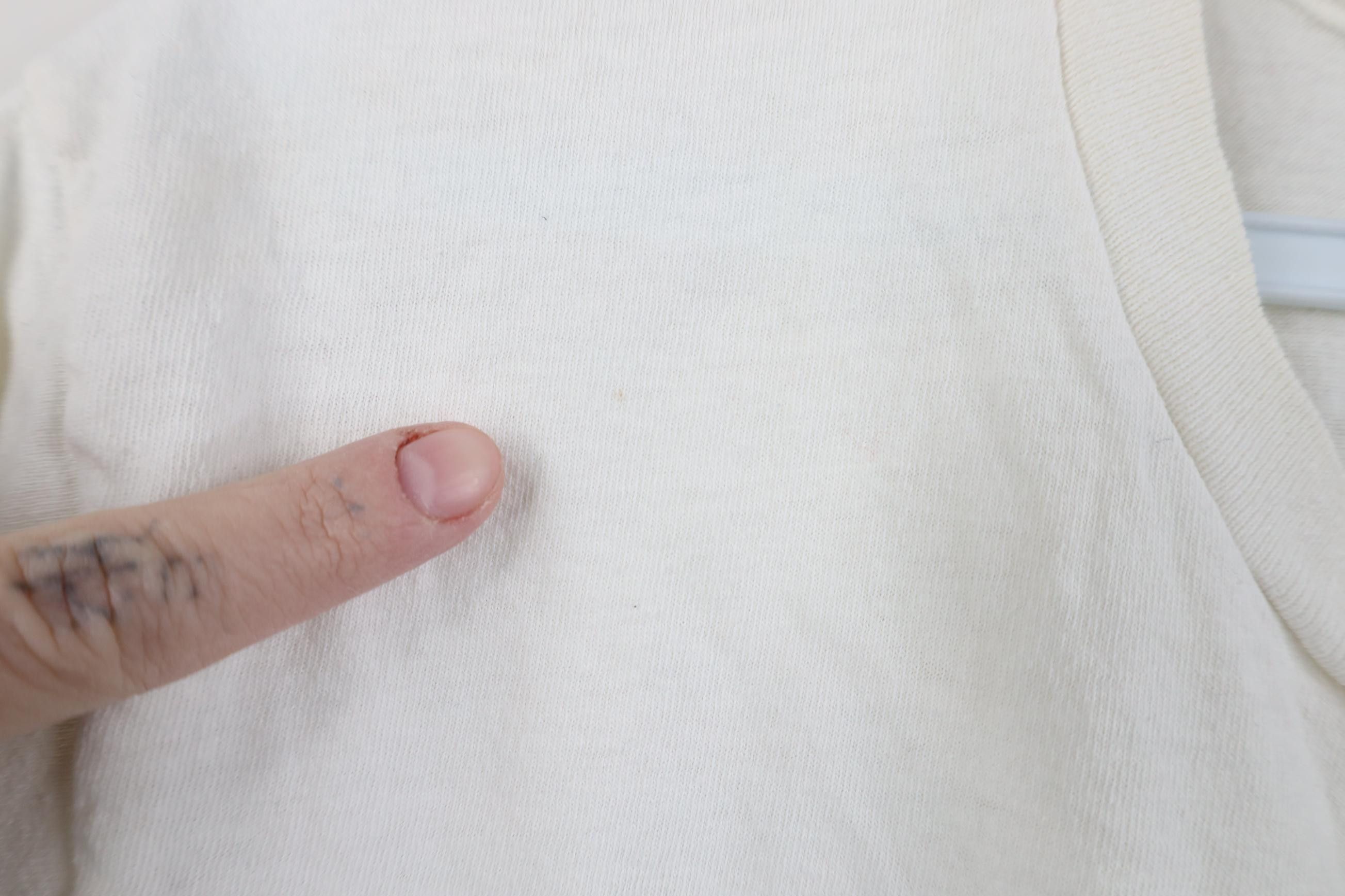 Hanes Vtg 80s 90s Hanes Blank Cotton Short Sleeve T-Shirt USA Size US L / EU 52-54 / 3 - 5 Thumbnail