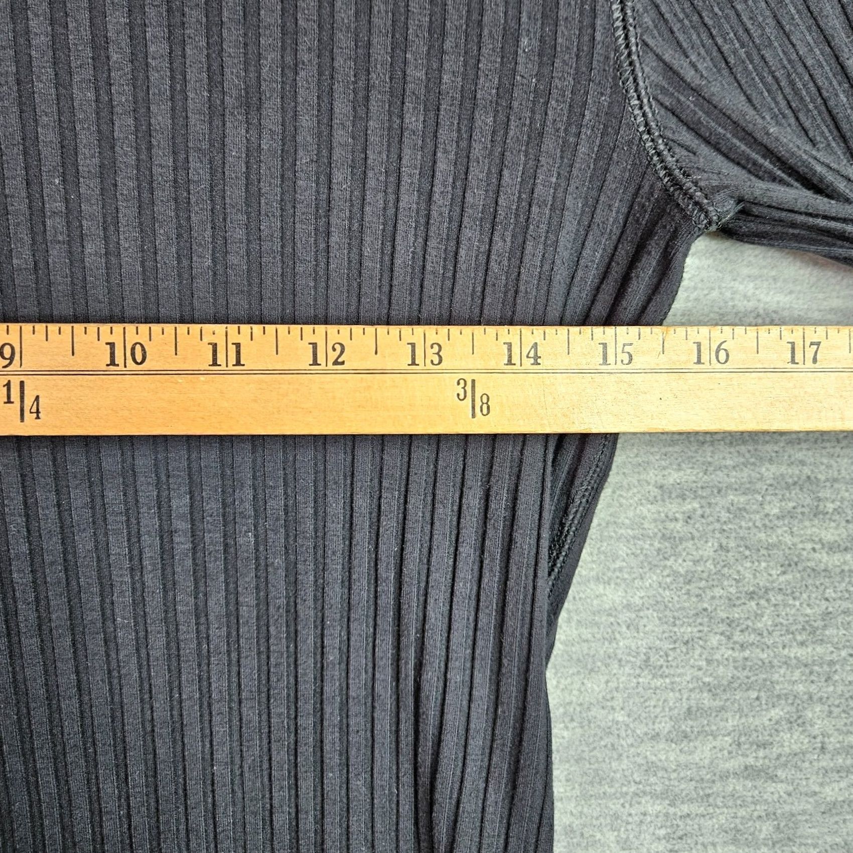 Free People Free People Movement Top Women’s Small Black Ribbed Long Sleeve Stretch Top Size S / US 4 / IT 40 - 3 Thumbnail