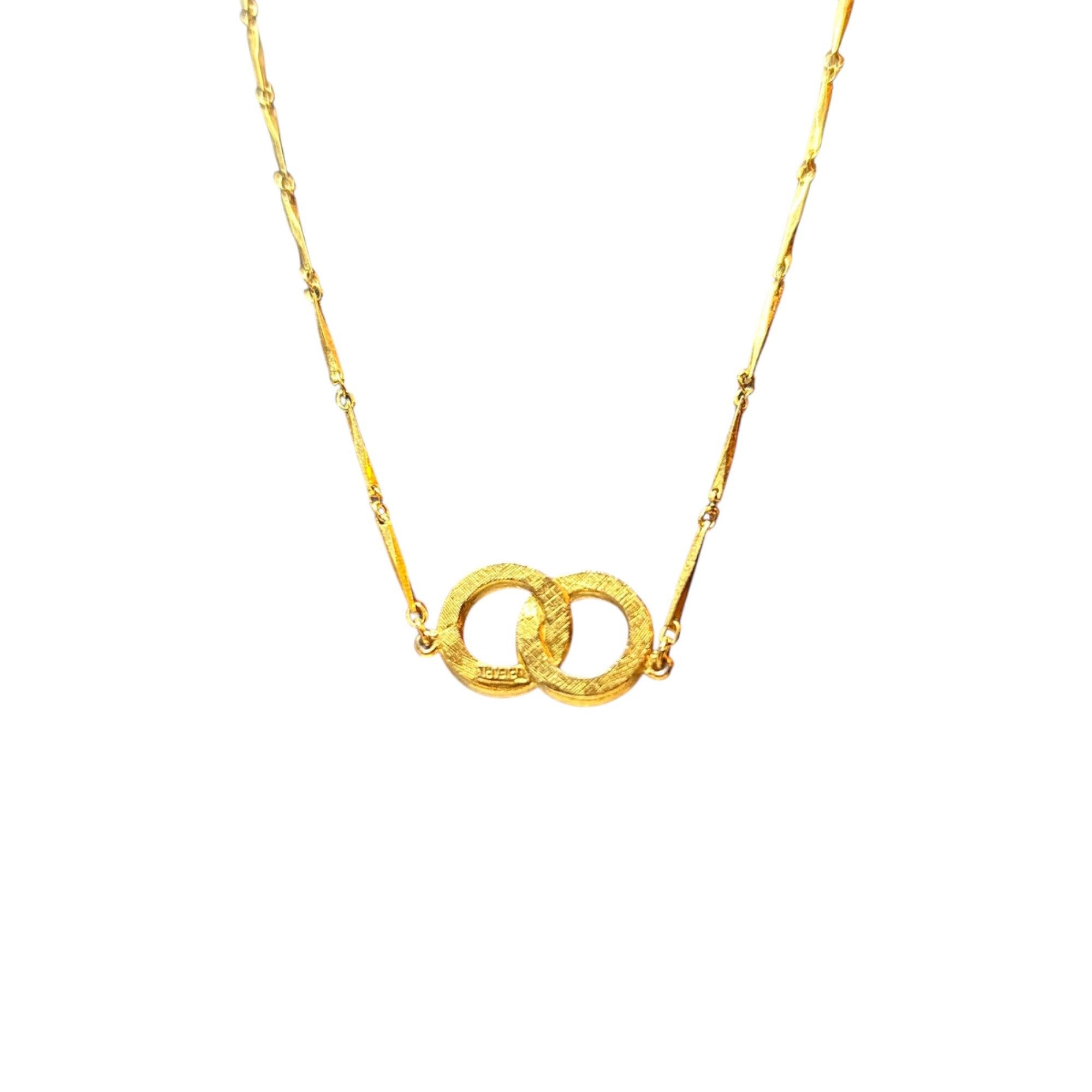 Vintage Vintage Trifari Gold Tone Infinity Interlocking Circles Rhin Size ONE SIZE - 4 Thumbnail