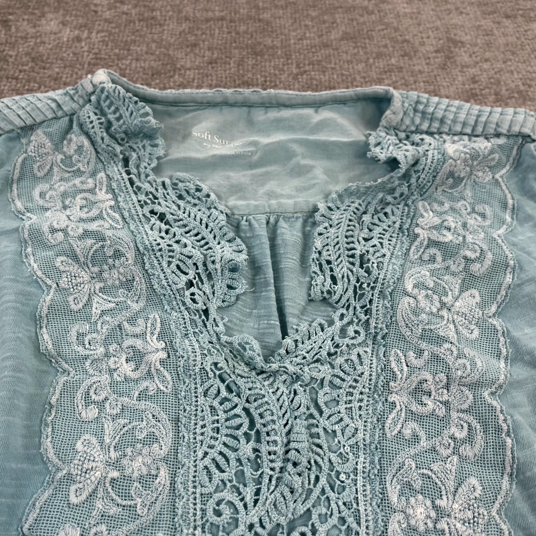 Soft Surroundings SOFT SURROUNDINGS Top Womens Medium Blue Floral Lace Fiorella Boho Lightweight Size M / US 6-8 / IT 42-44 - 3 Thumbnail