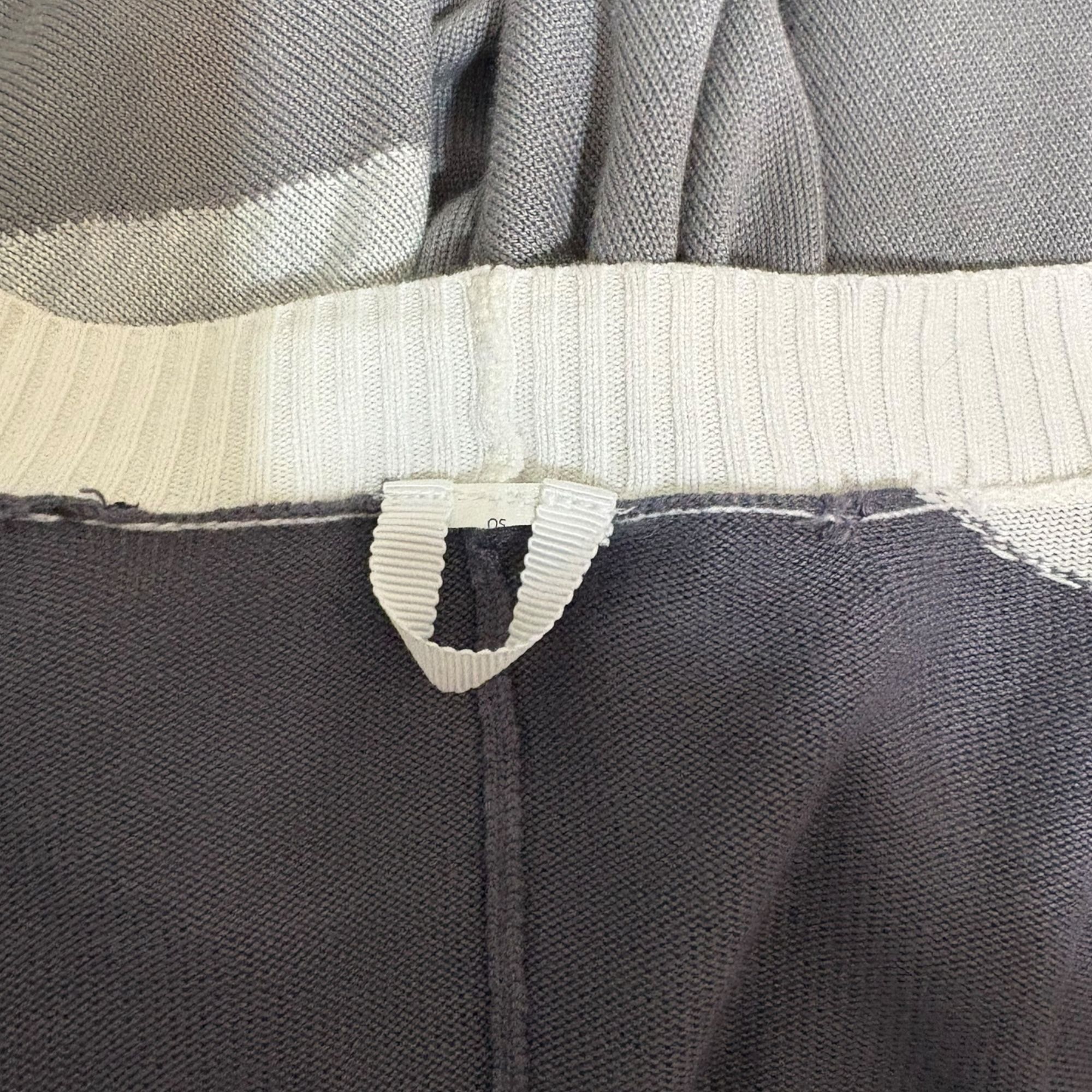 Lululemon Lululemon Hatha Wrap OS Nebula Raceway Grey White Shawl Worn Size ONE SIZE - 8 Thumbnail