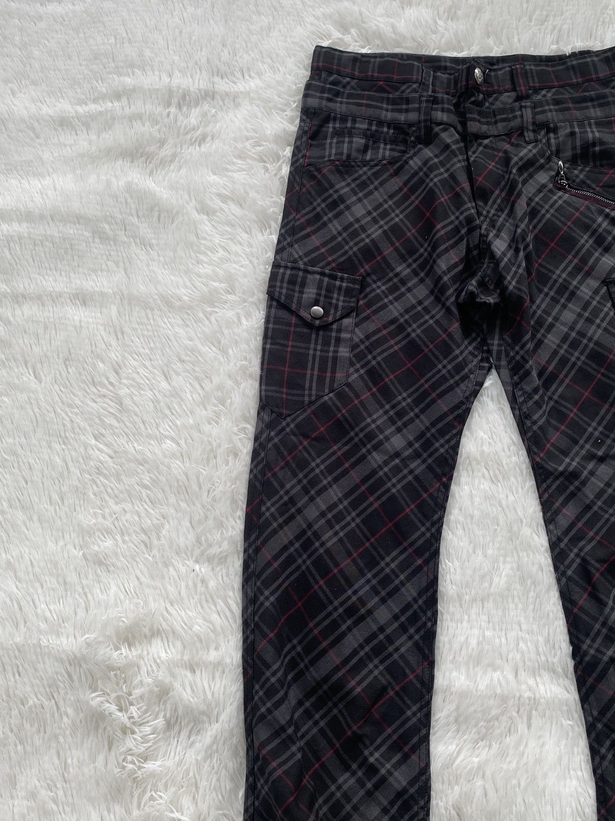 Japanese Brand 🔥Last Offer❗️Japanese Brand Cargo pant rare Size US 32 / EU 48 - 2 Thumbnail