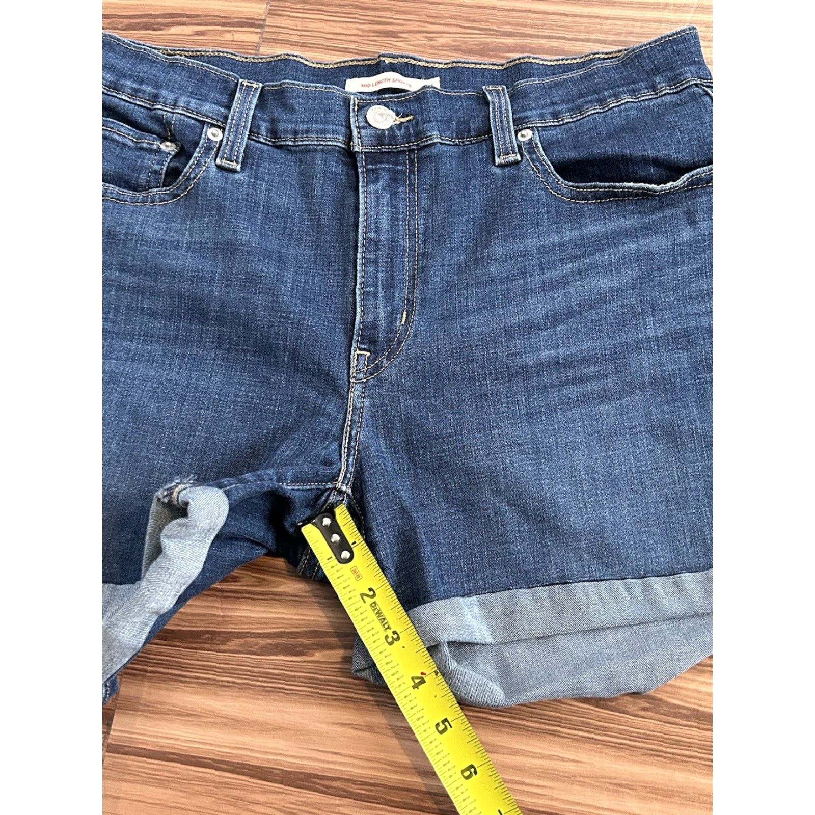 Levi's Womens Levi's Bermuda Shorts Flat Front Denim 31 Dark Blue Mid Rise Short Jeans Size 31 Womens Size 24" / US 00 / IT 34 - 3 Thumbnail