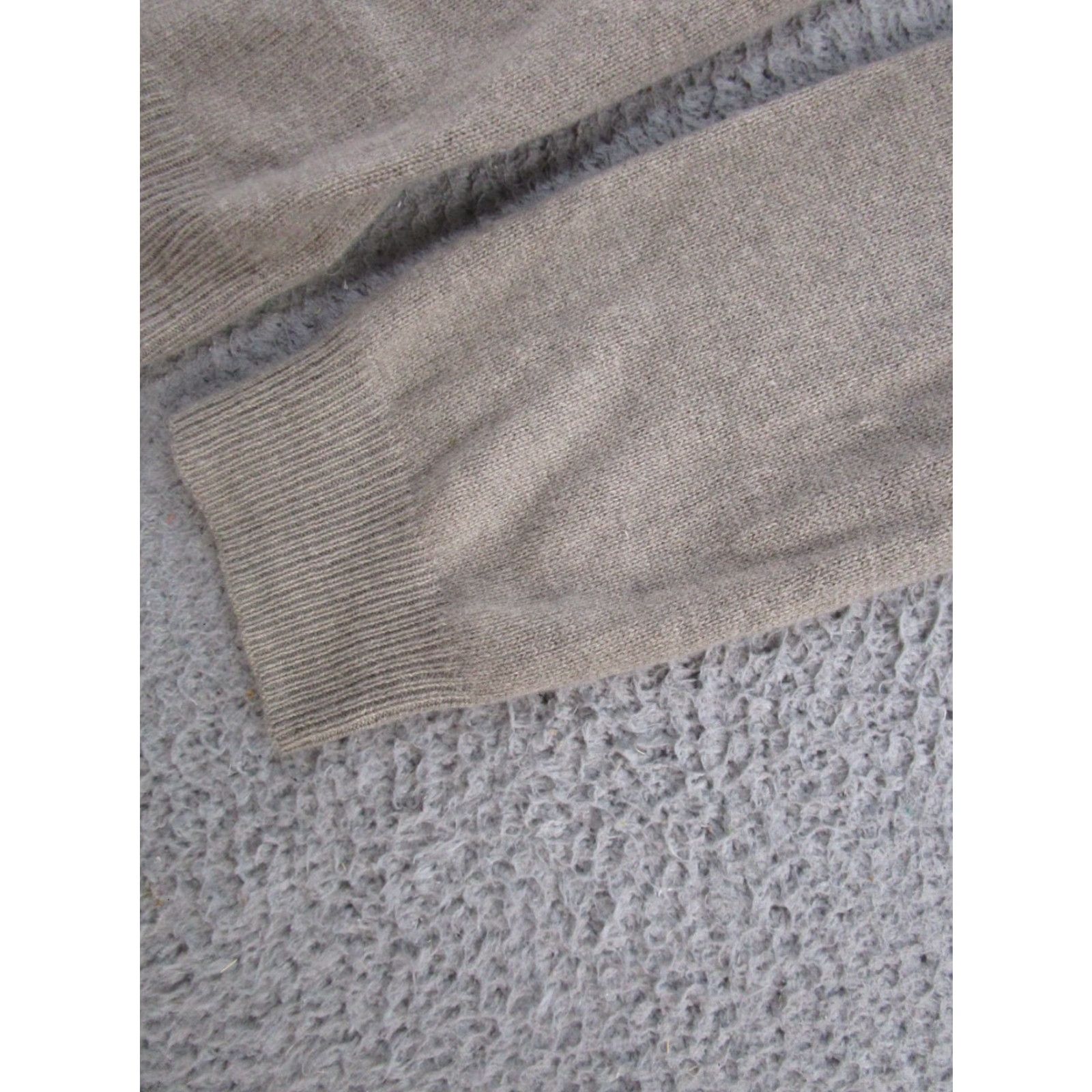Gap GAP Mens V Neck Sweater Long Sleeve XL Brown 100% Cashmere Preppy Pullover Cardigan? Size US XL / EU 56 / 4 - 5 Thumbnail