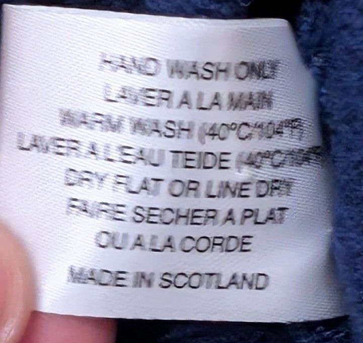 Other NWT Hawico 100% Pure Cashmere Sweater Made in Scotland Size US XL / EU 56 / 4 - 5 Thumbnail