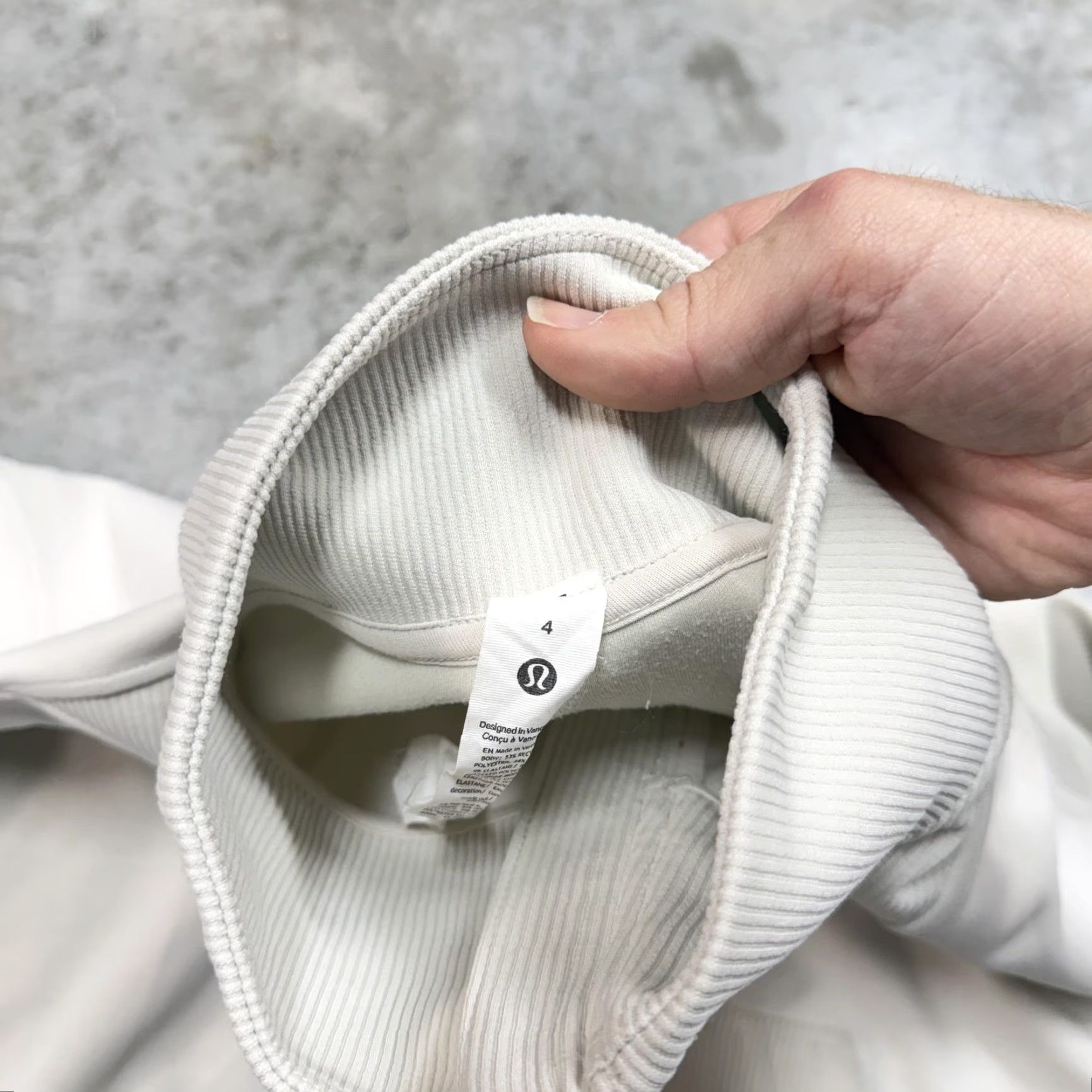 Lululemon Lululemon Sweatshirt Womens 4 White 1/4 Zip Mock Neck Pullover Cropped Sweatshirt Size S / US 4 / IT 40 - 3 Thumbnail