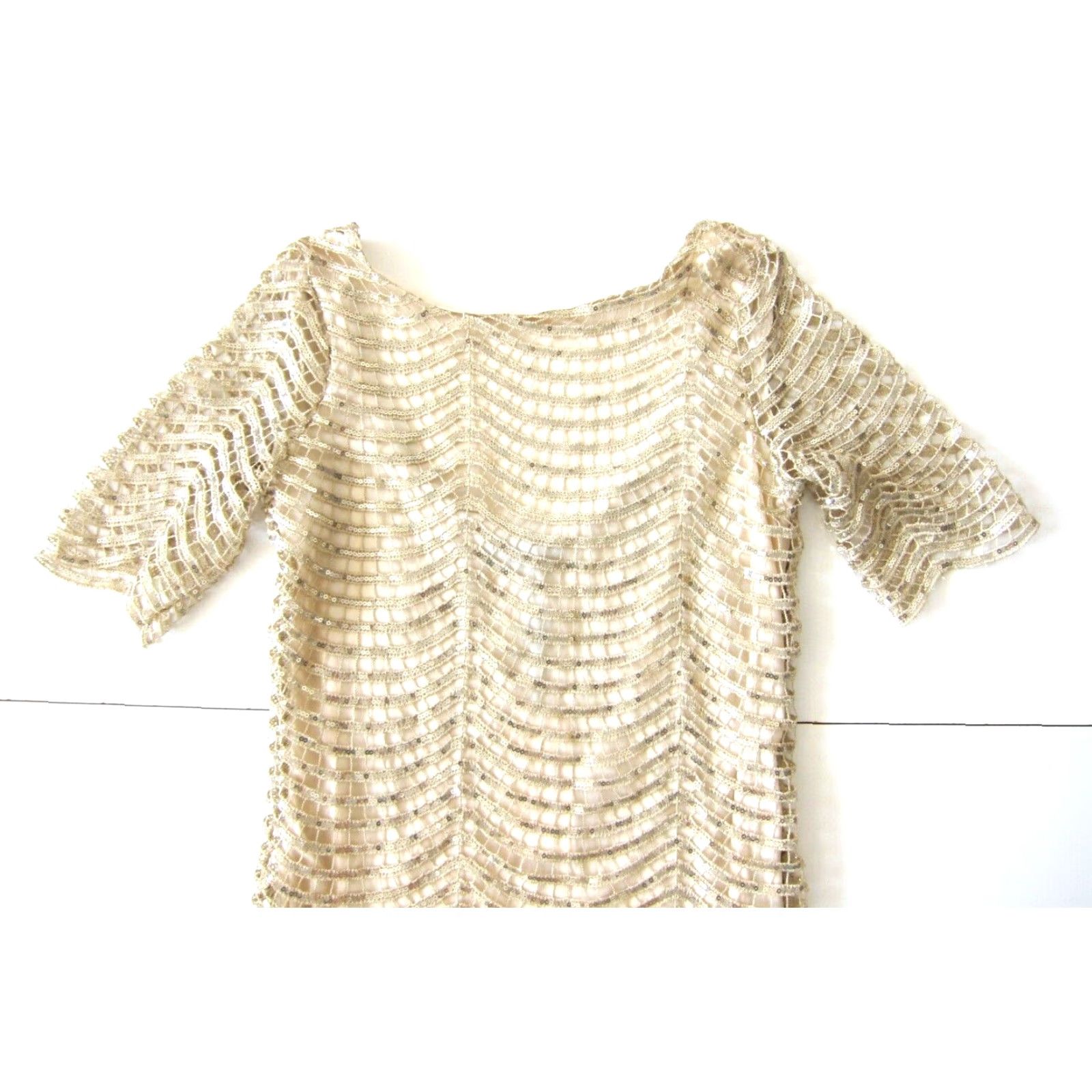 Vintage NWT Haoduoyi Gold Sequin Beaded Short Sleeve Open Back Tunic Dress Small Dress Size 28" / US 6 / IT 42 - 3 Thumbnail
