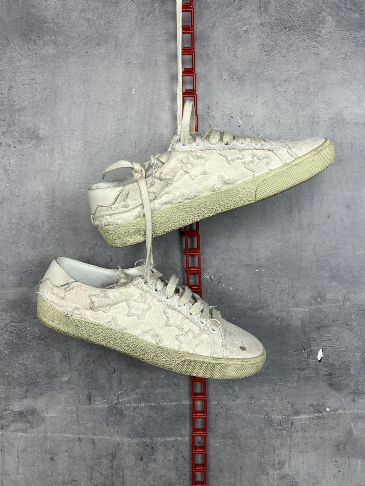 Saint Laurent Paris Saint Laurent Canvas Distressed Accents Sneakers Sz 37/24cm Size US 7 / IT 37 - 2 Thumbnail