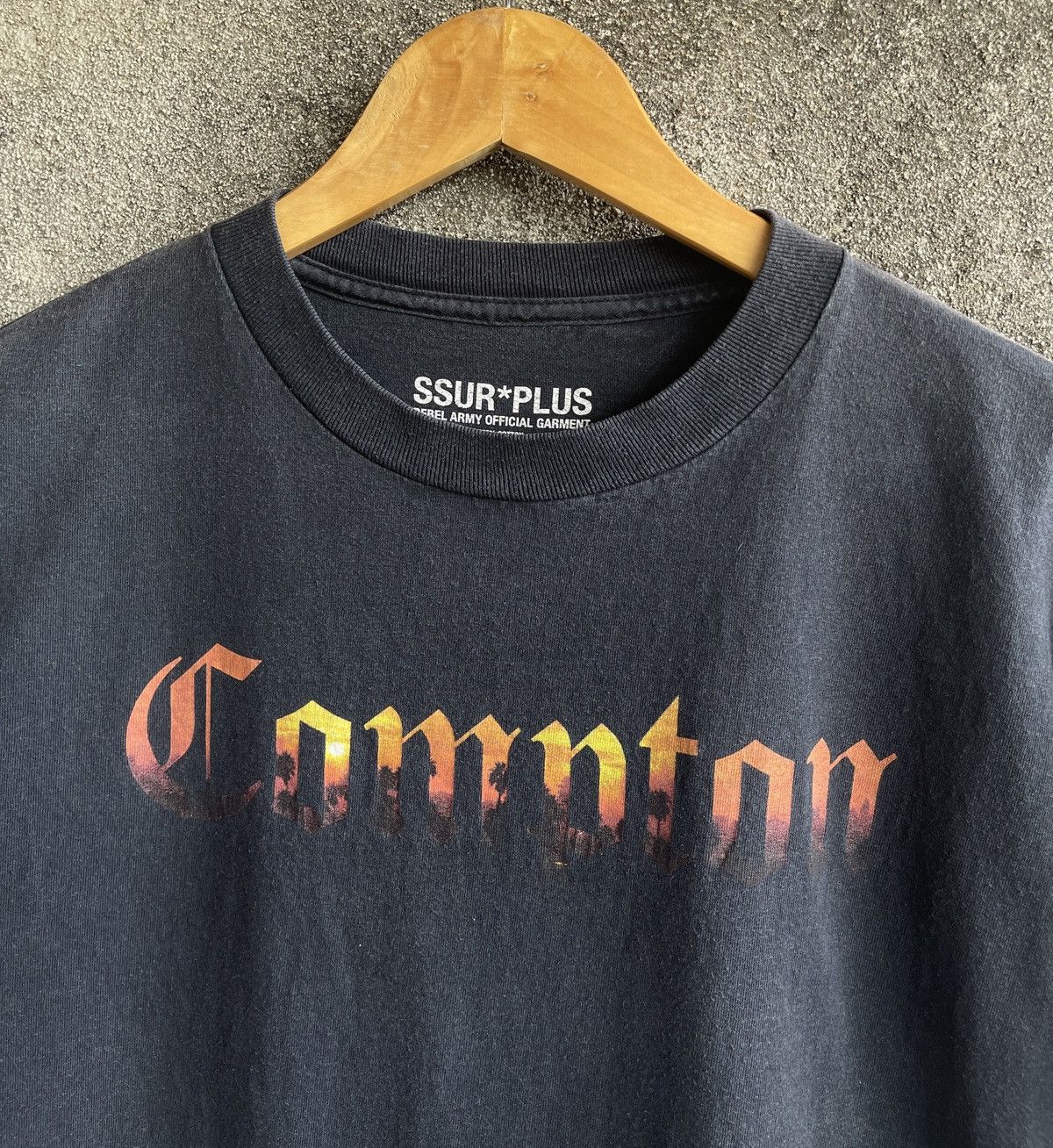 SSUR Sun Faded 🔥SSUR*PLUS🔥Compton Faded Black Tshirt Size US M / EU 48-50 / 2 - 6 Thumbnail