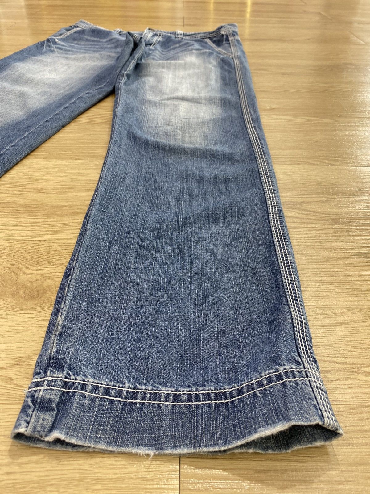 Japanese Brand Japanese Brand Faded Blue Wash Buckle Back Style Jeans Size US 32 / EU 48 - 10 Thumbnail
