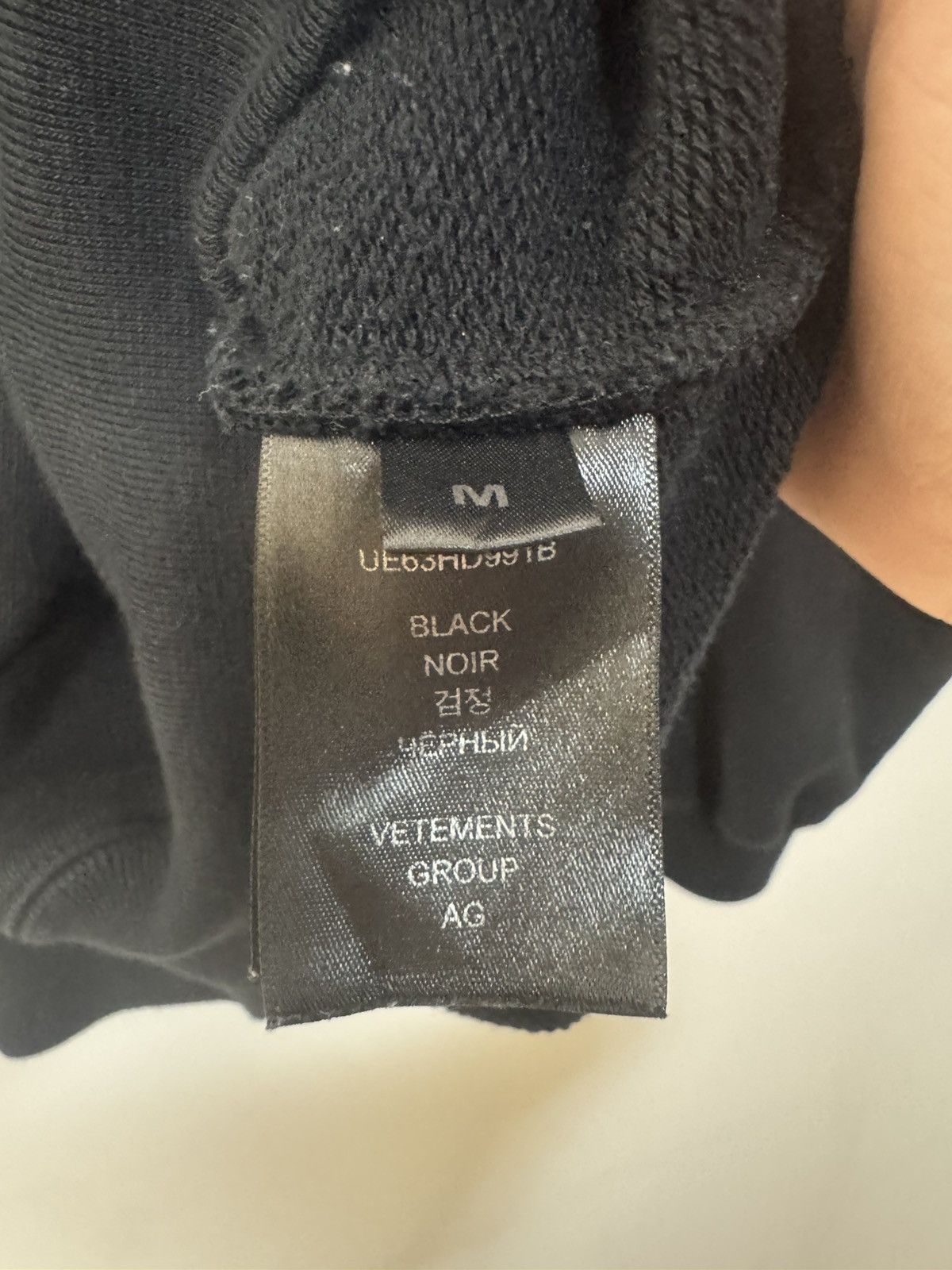 Vetements Vetements Unicorn hoodie black FW18 Avantgarde luxury Size US M / EU 48-50 / 2 - 17 Thumbnail