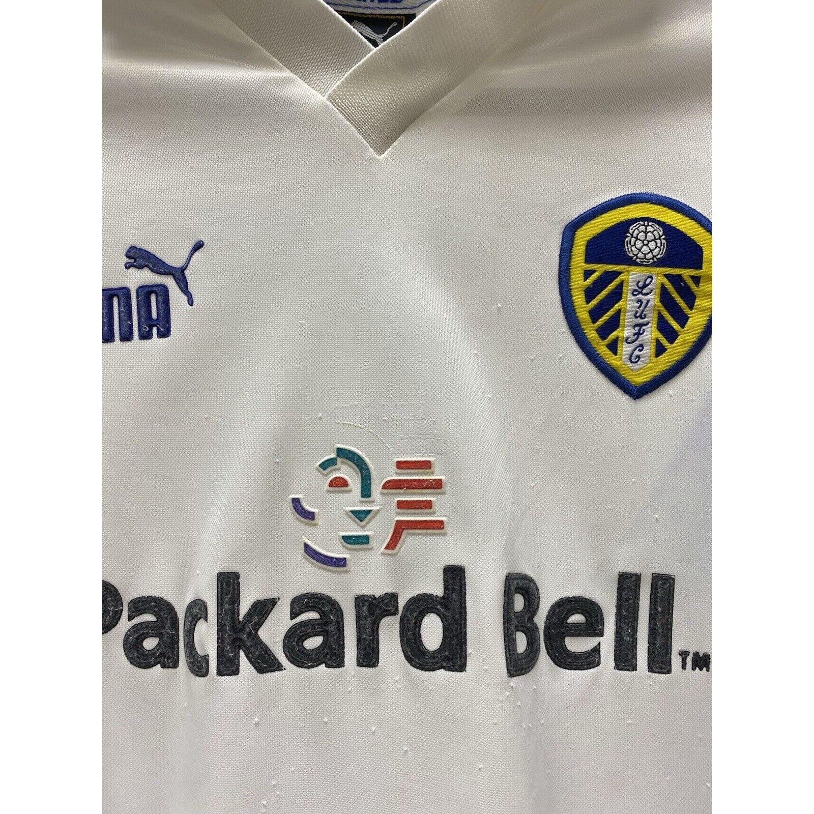 Puma × Vintage Leeds United 1998-2000 #Hasselbaink Kids Jersey Size 32/34 Size US XXS / EU 40 - 10 Thumbnail