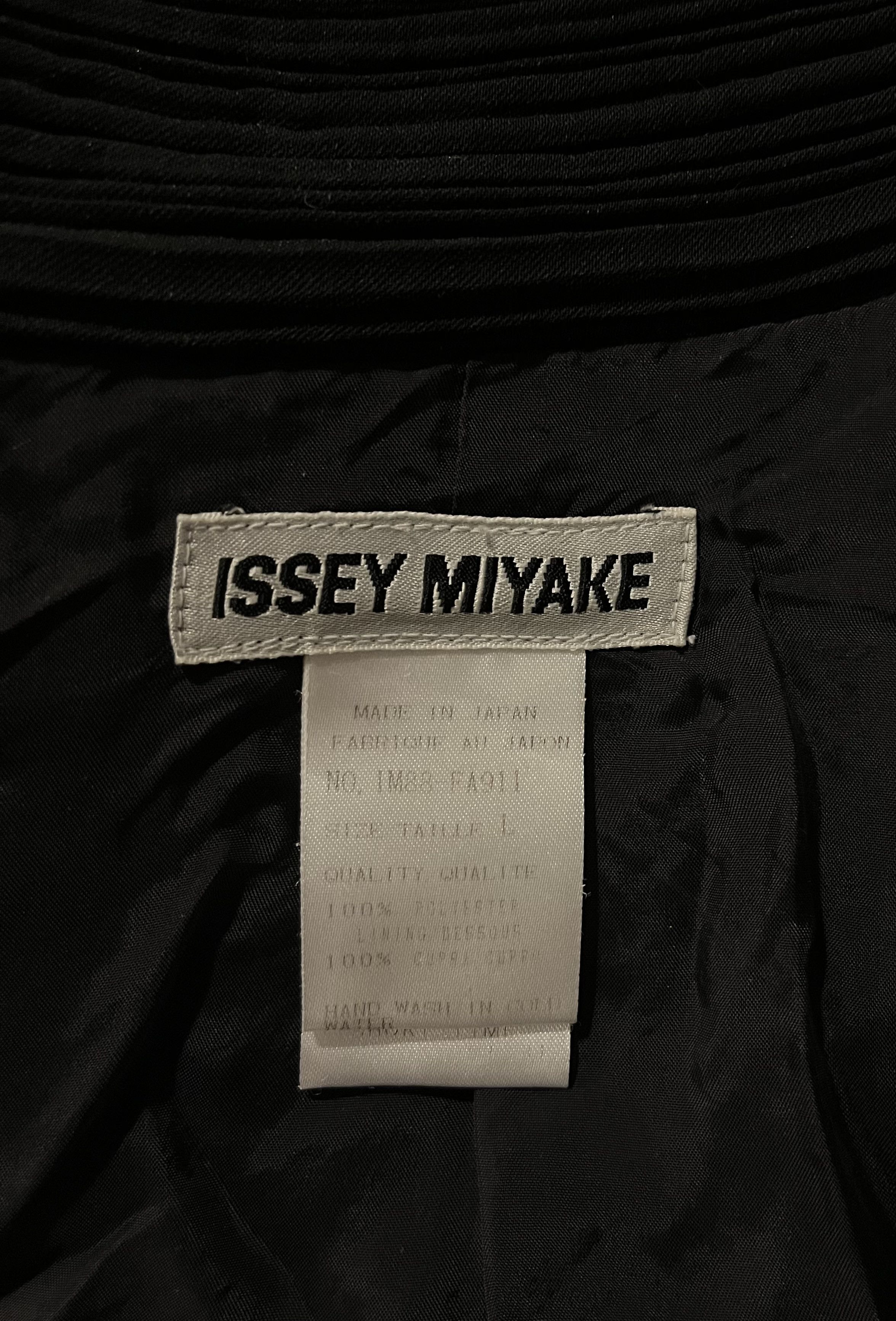 Issey Miyake Issey Miyake Coat Rare Mainline Size L / US 10 / IT 46 - 22 Thumbnail