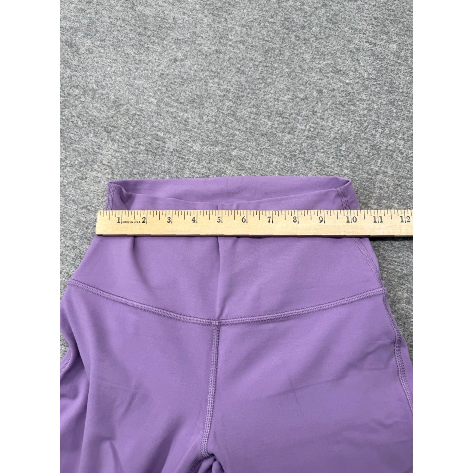 Lululemon Lululemon Wunder Under High-Rise Tight 25" Luxtreme Wisteria Purple / size 4 Womens Leggings, Activewear, Inseam 25 in, Pre-owned - Excellent Size ONE SIZE - 6 Thumbnail