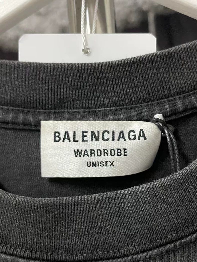 Balenciaga Balenciaga Make old short sleeves 2504-Nextarrow Size US XS / EU 42 / 0 - 7 Thumbnail