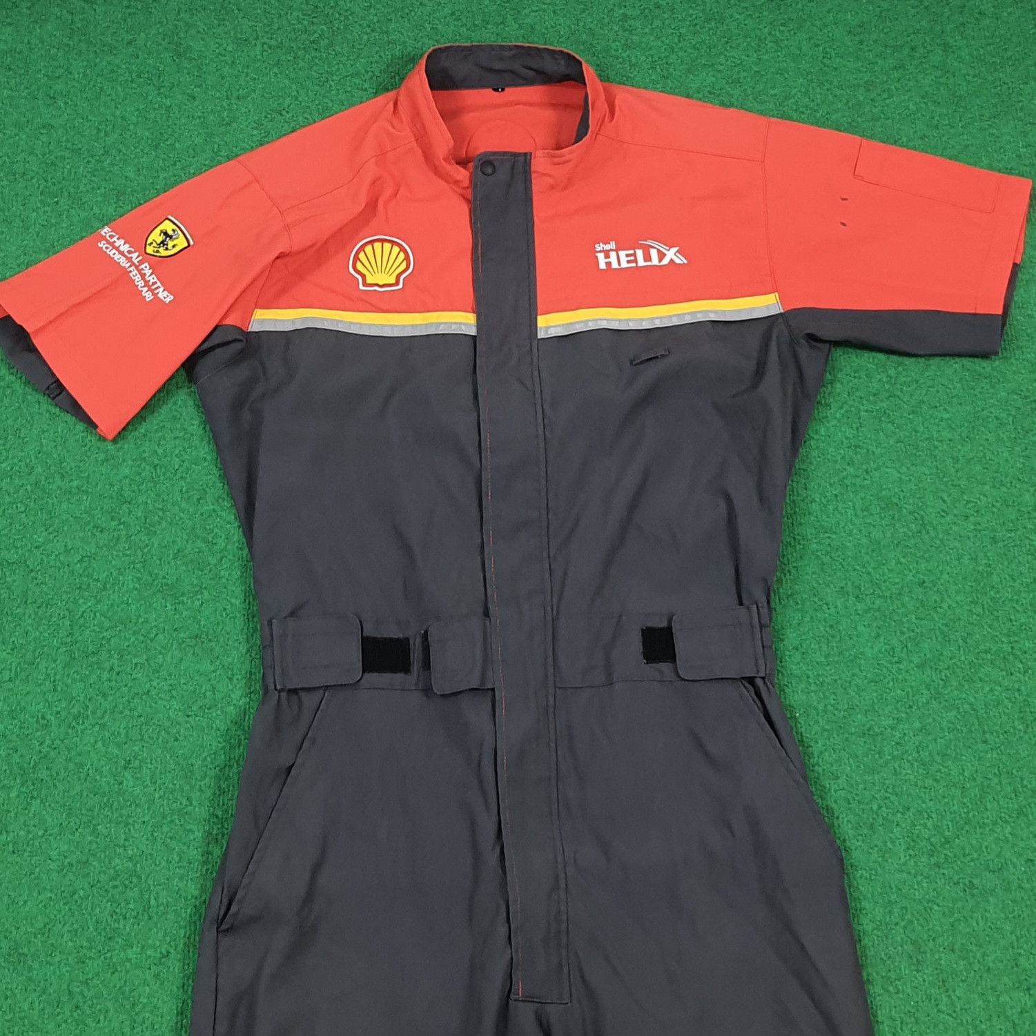 Ferrari Vintage Shell Helix x Ferrari Workwear Coverall C296N16 Size US M / EU 48-50 / 2 - 1 Thumbnail