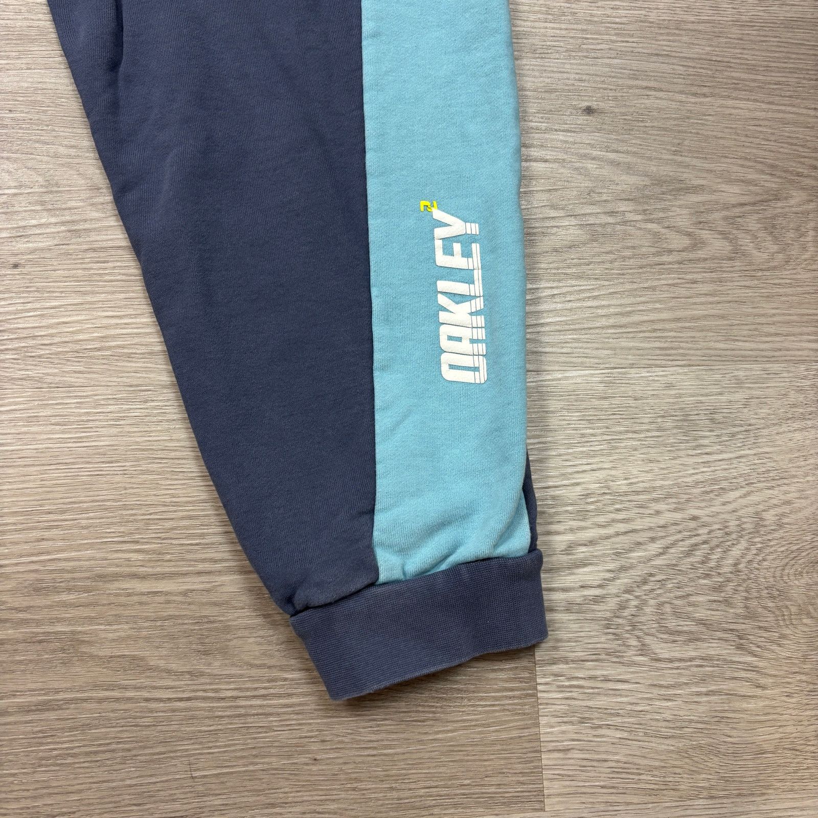 Oakley Oakley Racing Team Pants Custom Fit Joggers Sweatpants XL Size US 35 - 5 Thumbnail