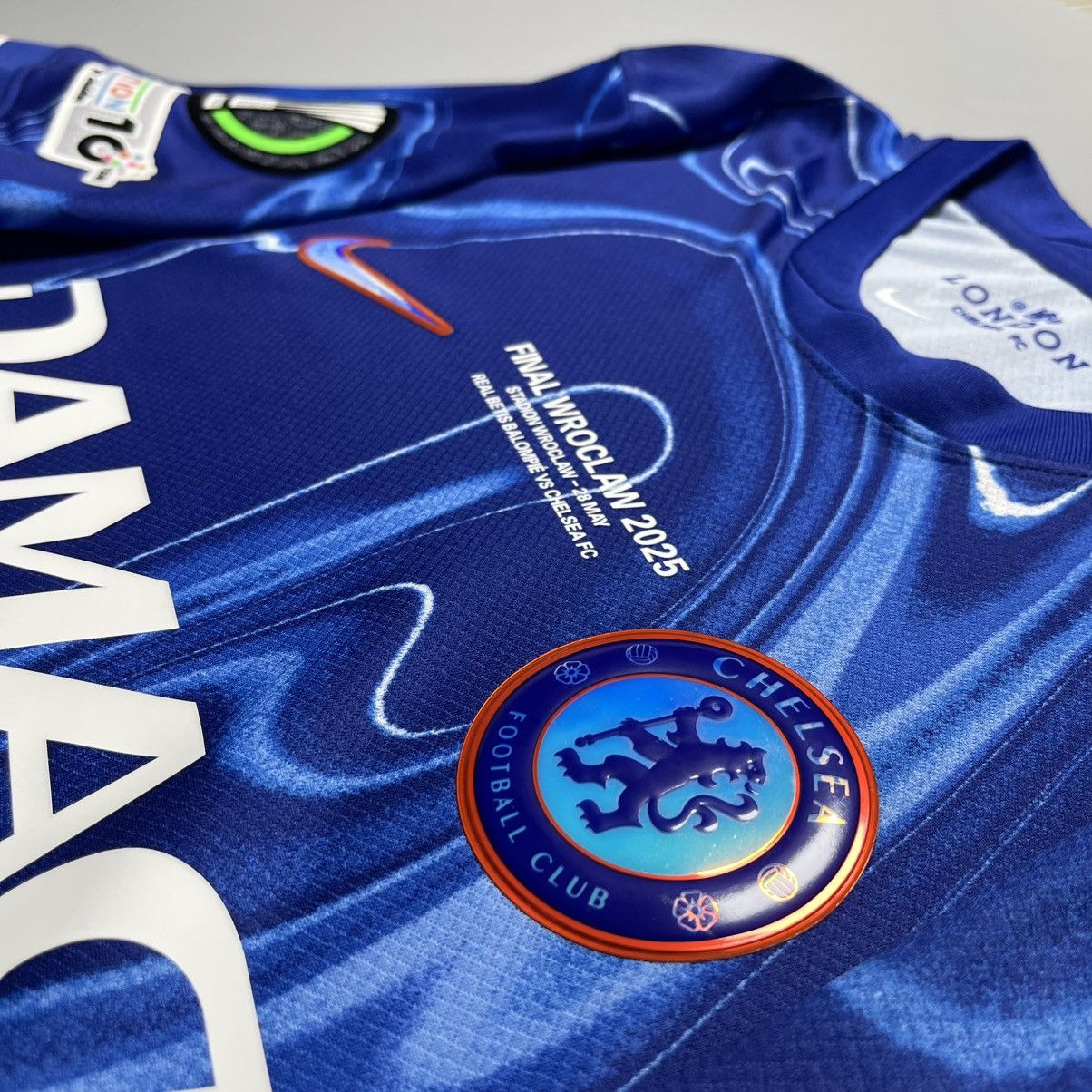 Nike CHELSEA NIKE 2024/2025 FOOTBALL HOME JERSEY #20 COLE PALMER Size US M / EU 48-50 / 2 - 6 Thumbnail