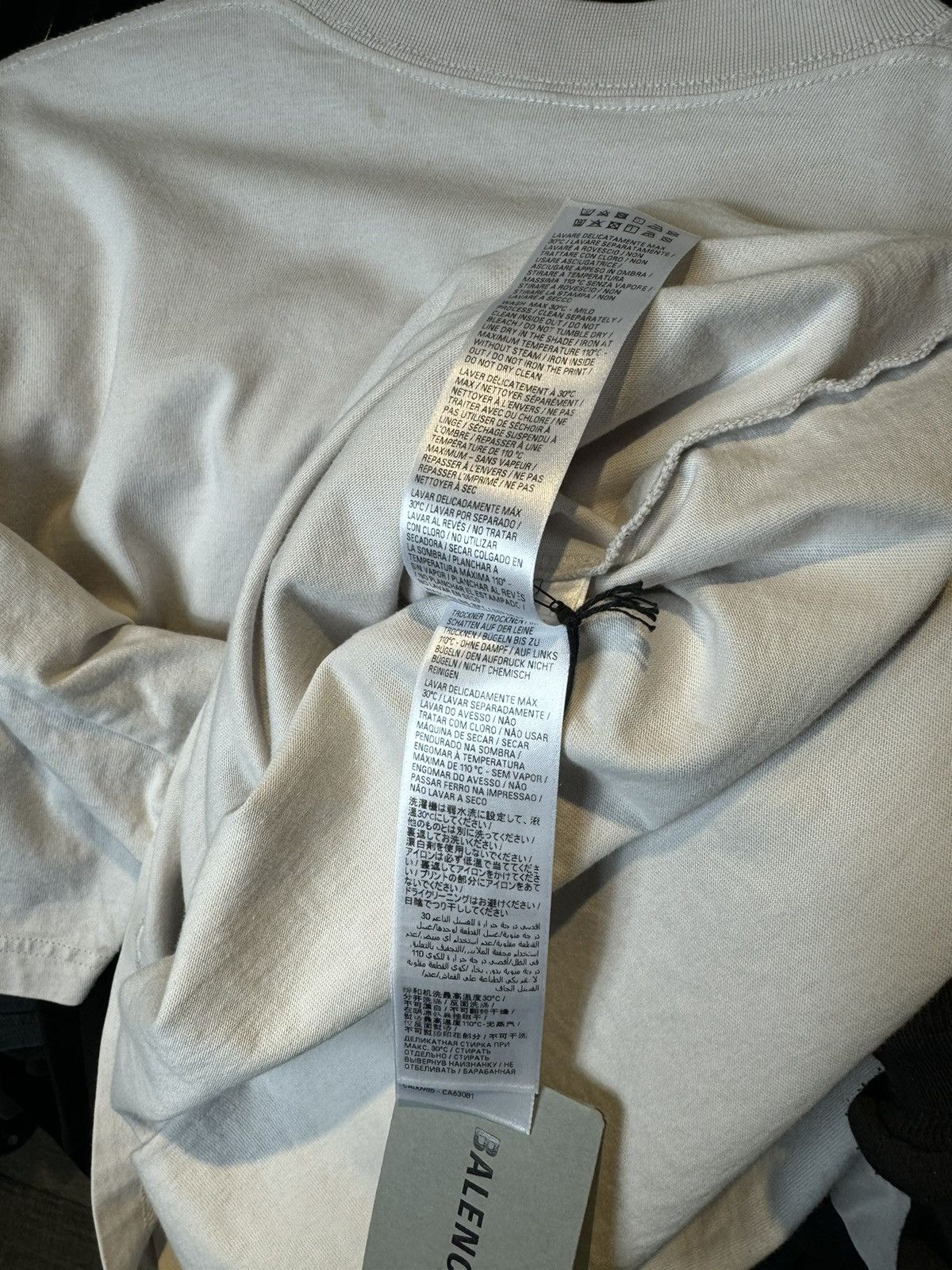 Balenciaga Balenciaga Active Reflective Logo Oversized White Tee - XS Size US L / EU 52-54 / 3 - 11 Thumbnail