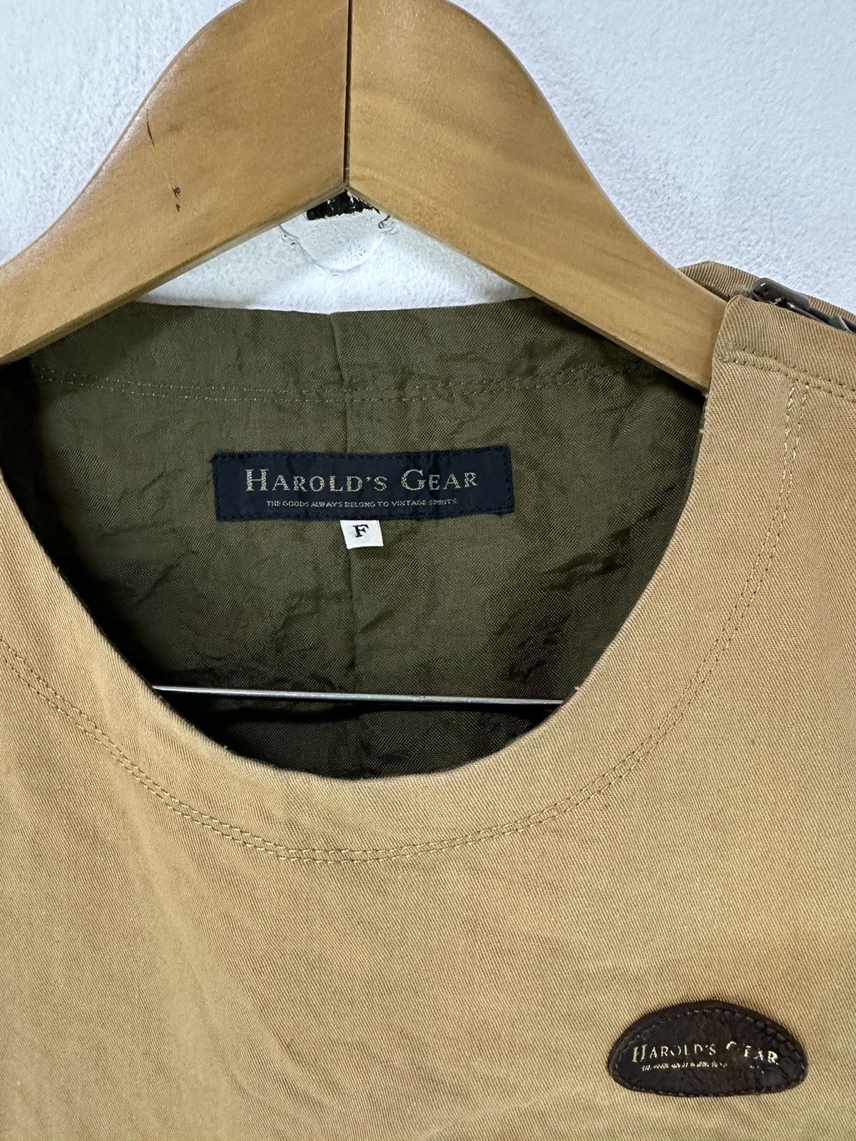 Japanese Brand Harolds Gear Tactical Hunting Vest Design Size US M / EU 48-50 / 2 - 4 Thumbnail