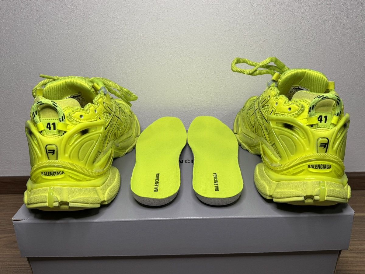 Balenciaga Balenciaga runner (FLUO) Size US 8 / EU 41 - 23 Thumbnail