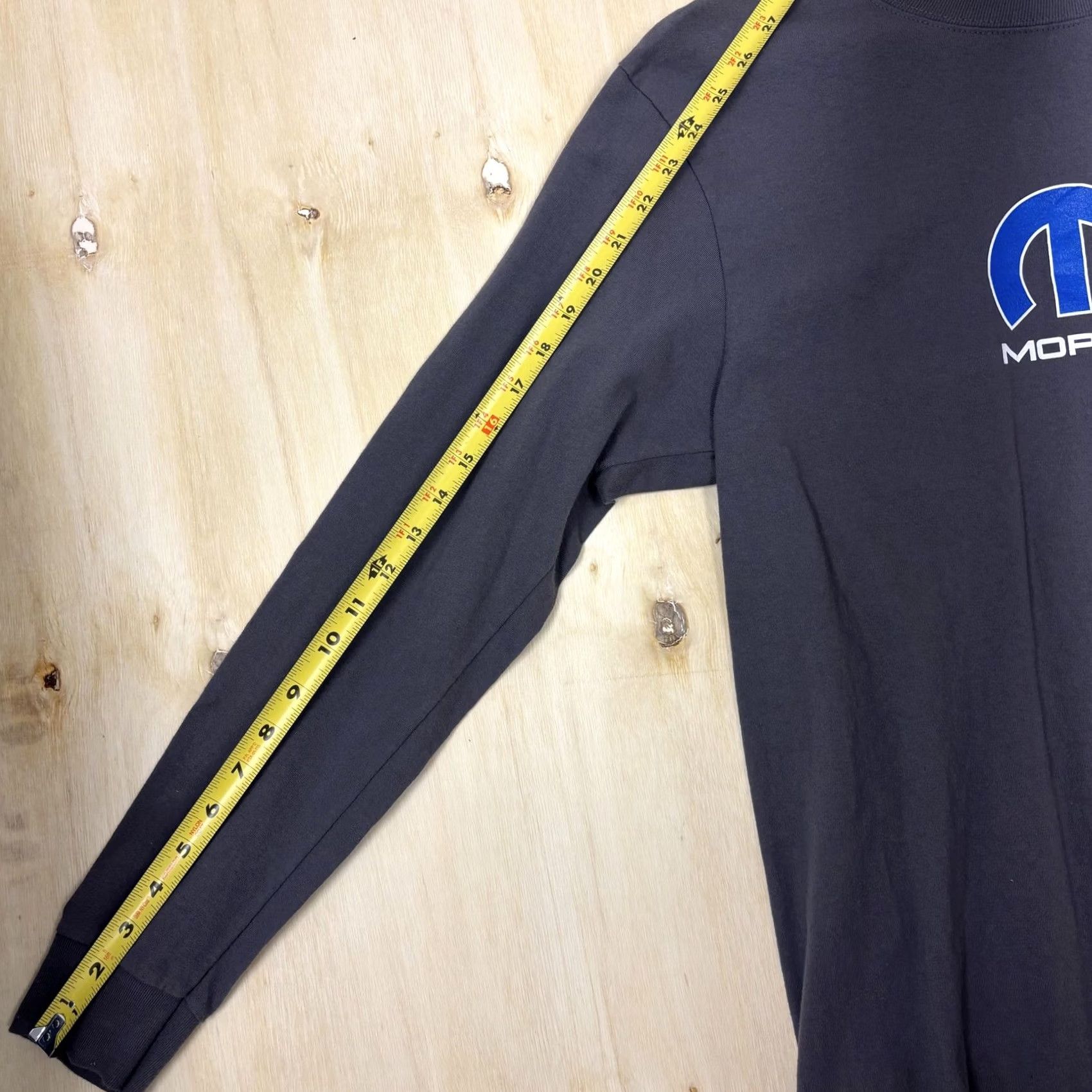 Logo 7 Mopar Shirt Mens Medium Gray Long Sleeve Fuel Your Passion Logo Tee T-Shirt Size US M / EU 48-50 / 2 - 4 Thumbnail