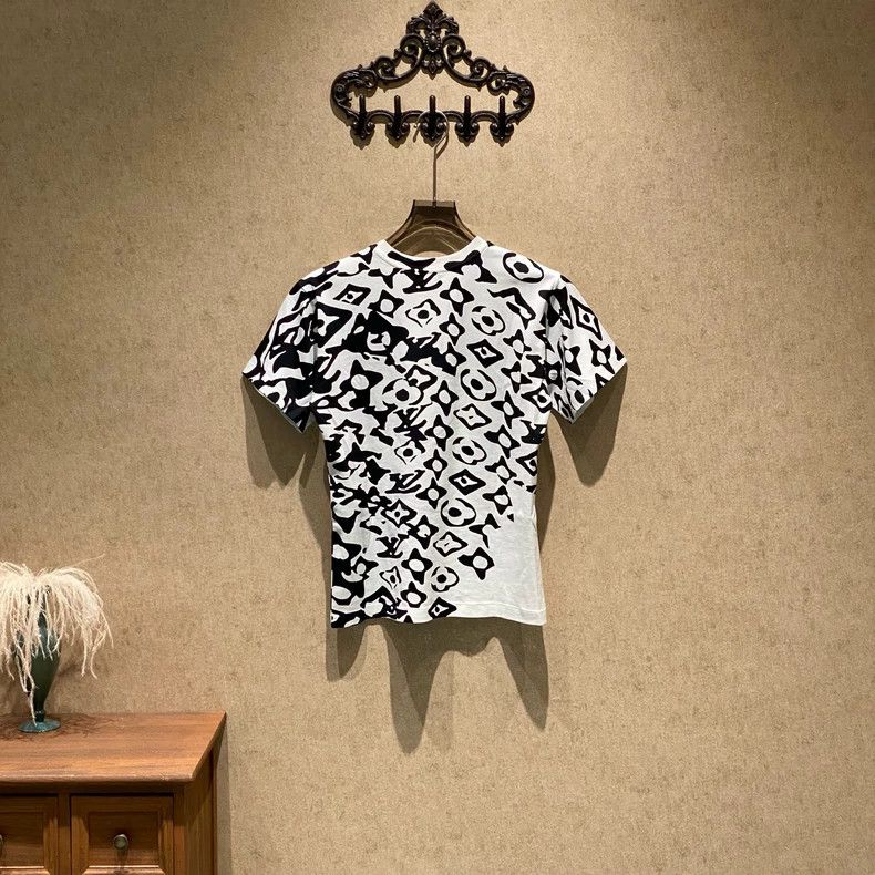 Louis Vuitton Louis Vuitton Co-branded Gradient Ink Old Flower Full Prin Size US XS / EU 42 / 0 - 2 Thumbnail
