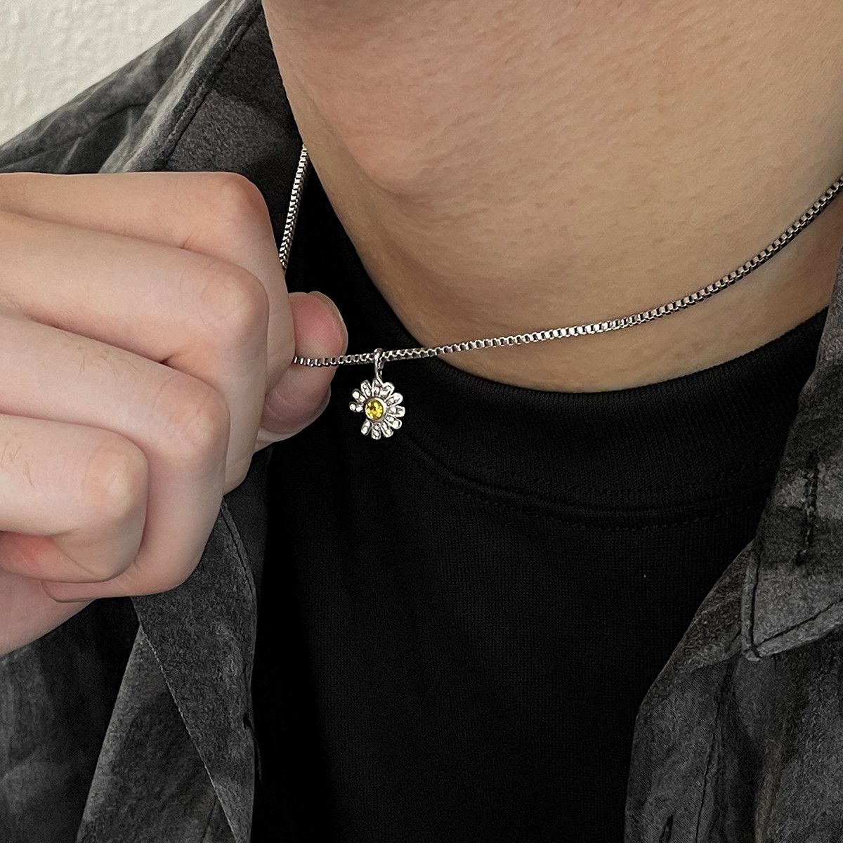 Other Cross Dark STEAL! Y2K Chains Necklace Chain Size ONE SIZE - 4 Thumbnail