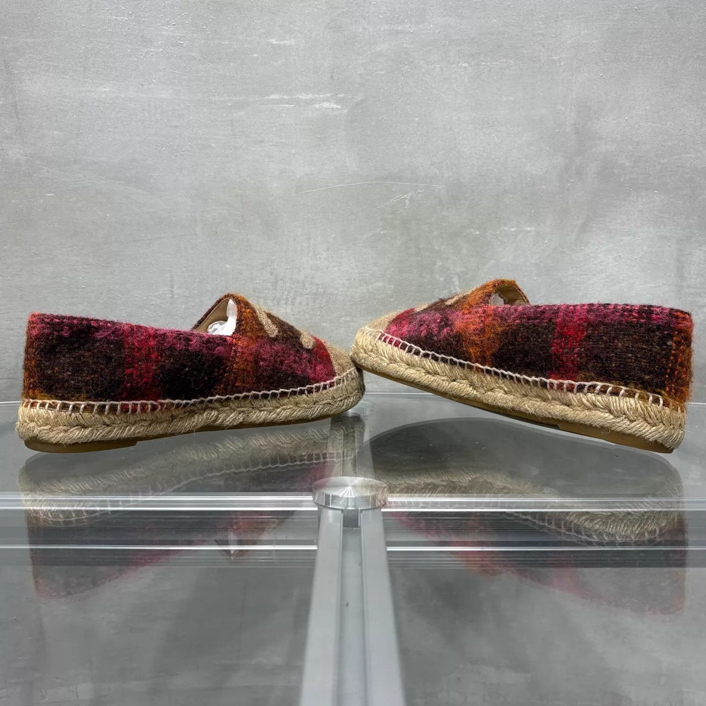Chanel Chanel Retro Neon CC Wool Tweed Fisherman Shoes 39 Size US 8.5 / IT 38.5 - 5 Thumbnail