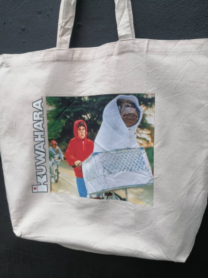 Universal Studios E.T. 4 Kuwahara Tote Bag Size ONE SIZE - 3 Thumbnail