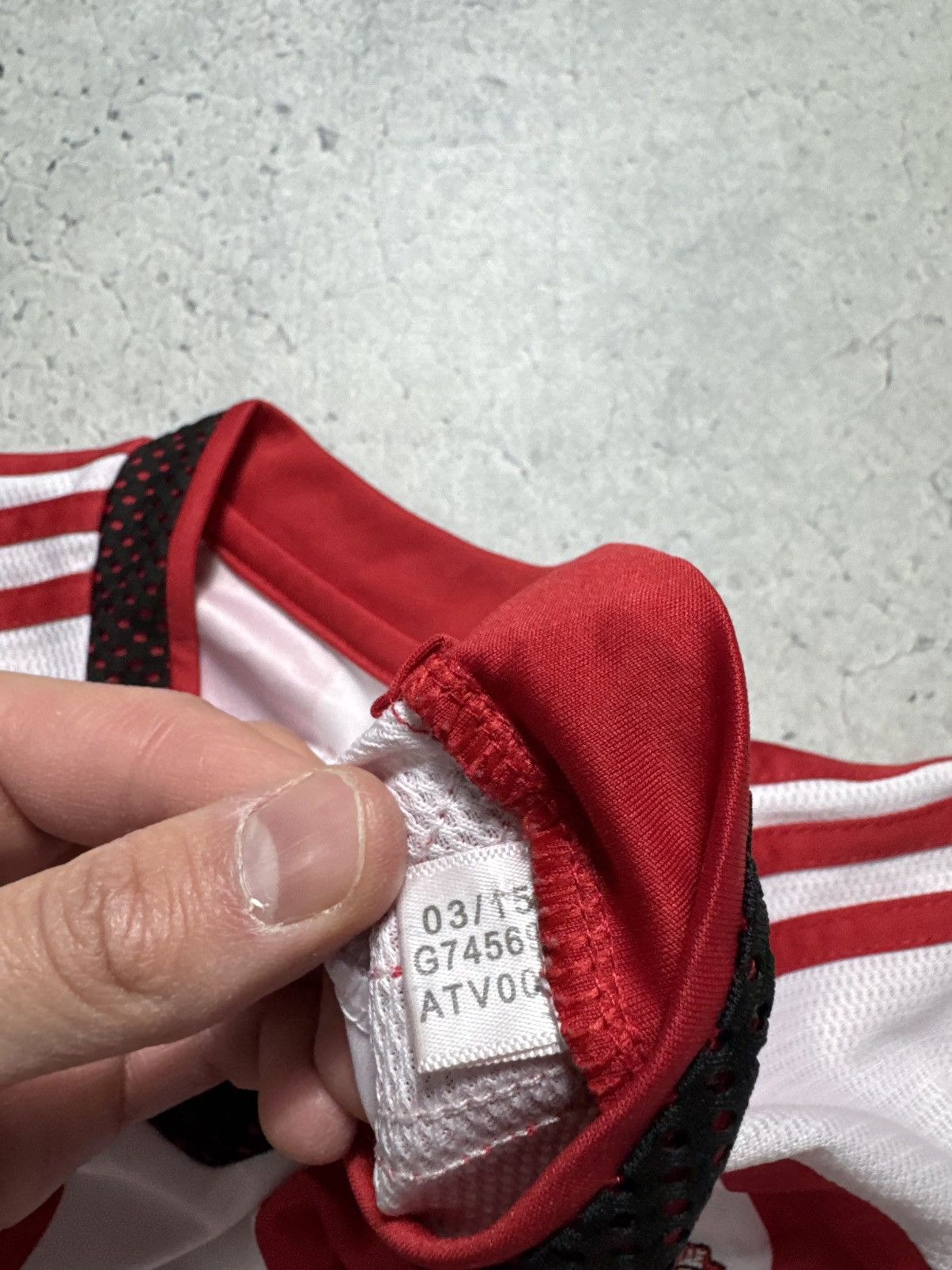 Adidas Adidas FC Sunderland 2015/2016 Vintage Soccer Jersey Size US M / EU 48-50 / 2 - 8 Thumbnail
