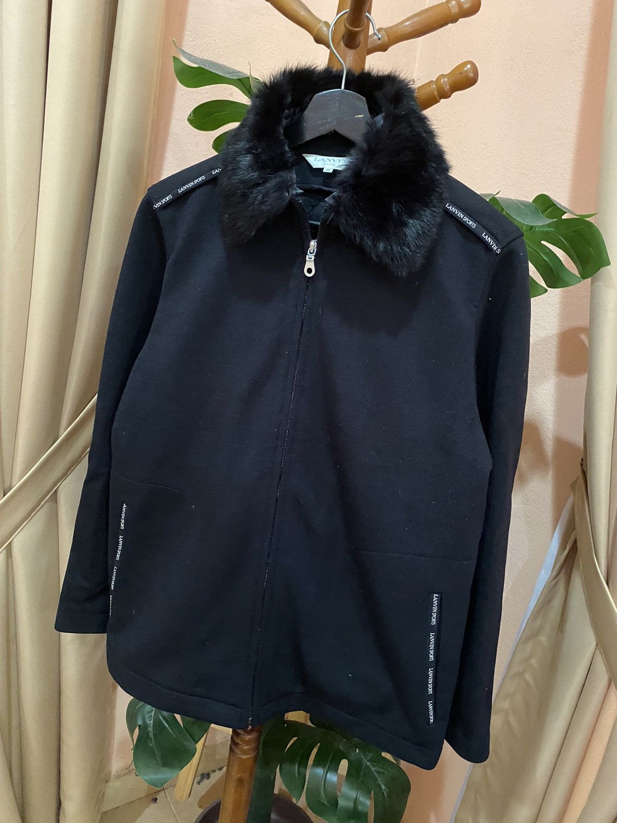 Lanvin Lanvin Sports Black Jacket – Elegant Fur Collar, Women’s Size XS / US 0-2 / IT 36-38 - 4 Thumbnail