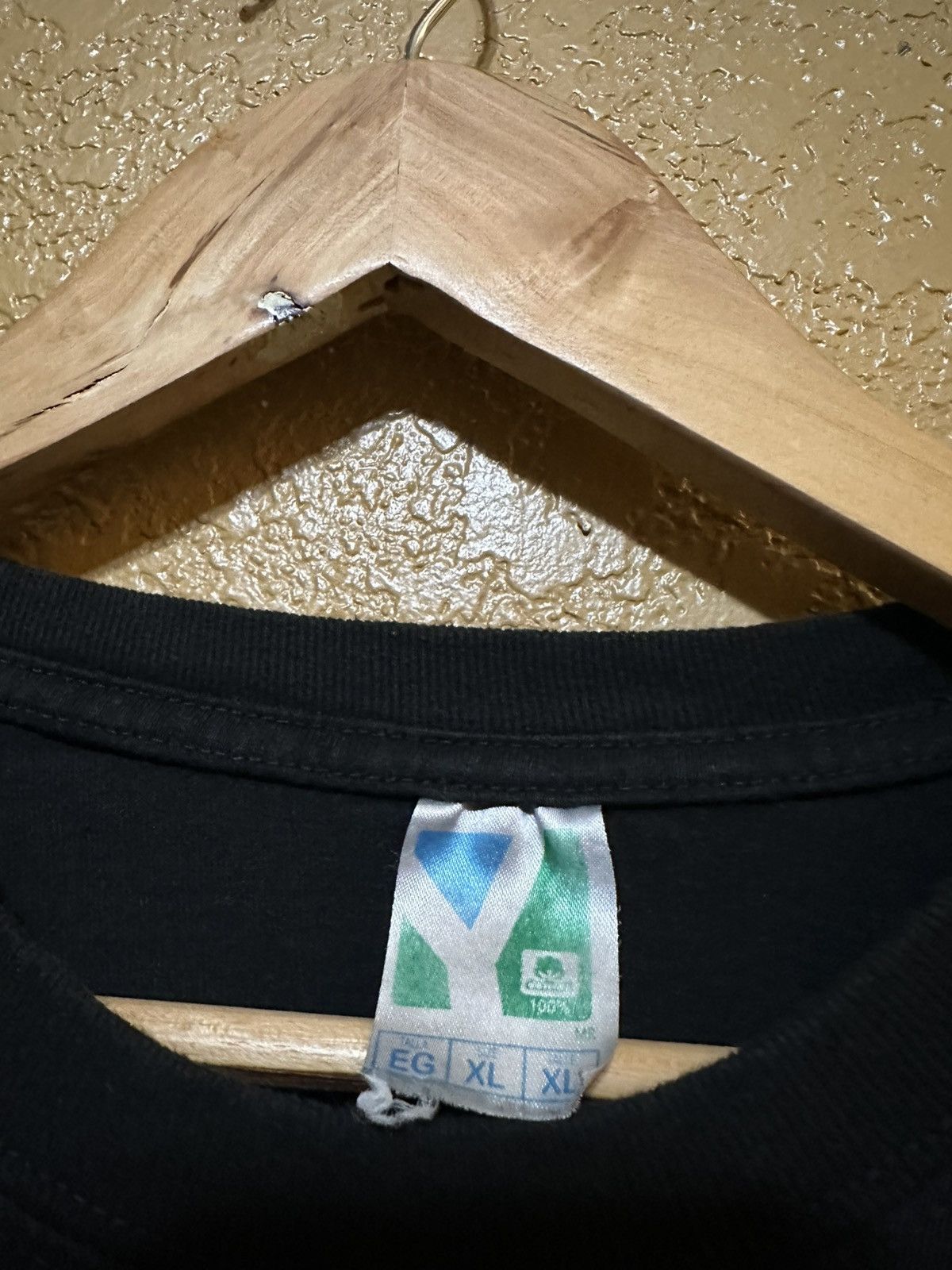 Anime rare vintage My Neighbor Totoro Spirited Away tee shirt xl Size US XL / EU 56 / 4 - 4 Thumbnail