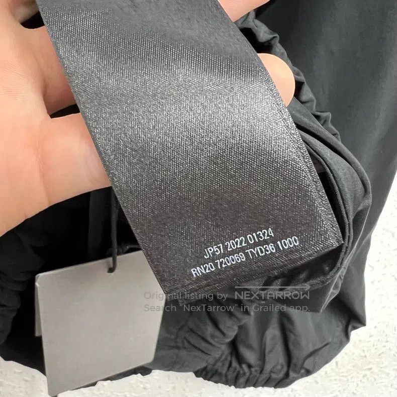 Balenciaga Balenciaga Covered Coca-Cola Logo Button Jacket Size US XS / EU 42 / 0 - 7 Thumbnail